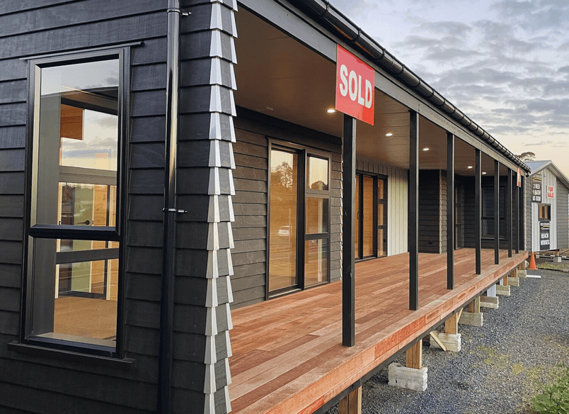Transportable Elegance - 3-Bed, 2-Bath 152sqm Home