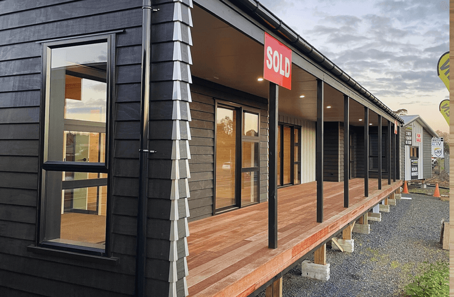Transportable Elegance - 3-Bed, 2-Bath 152sqm Home