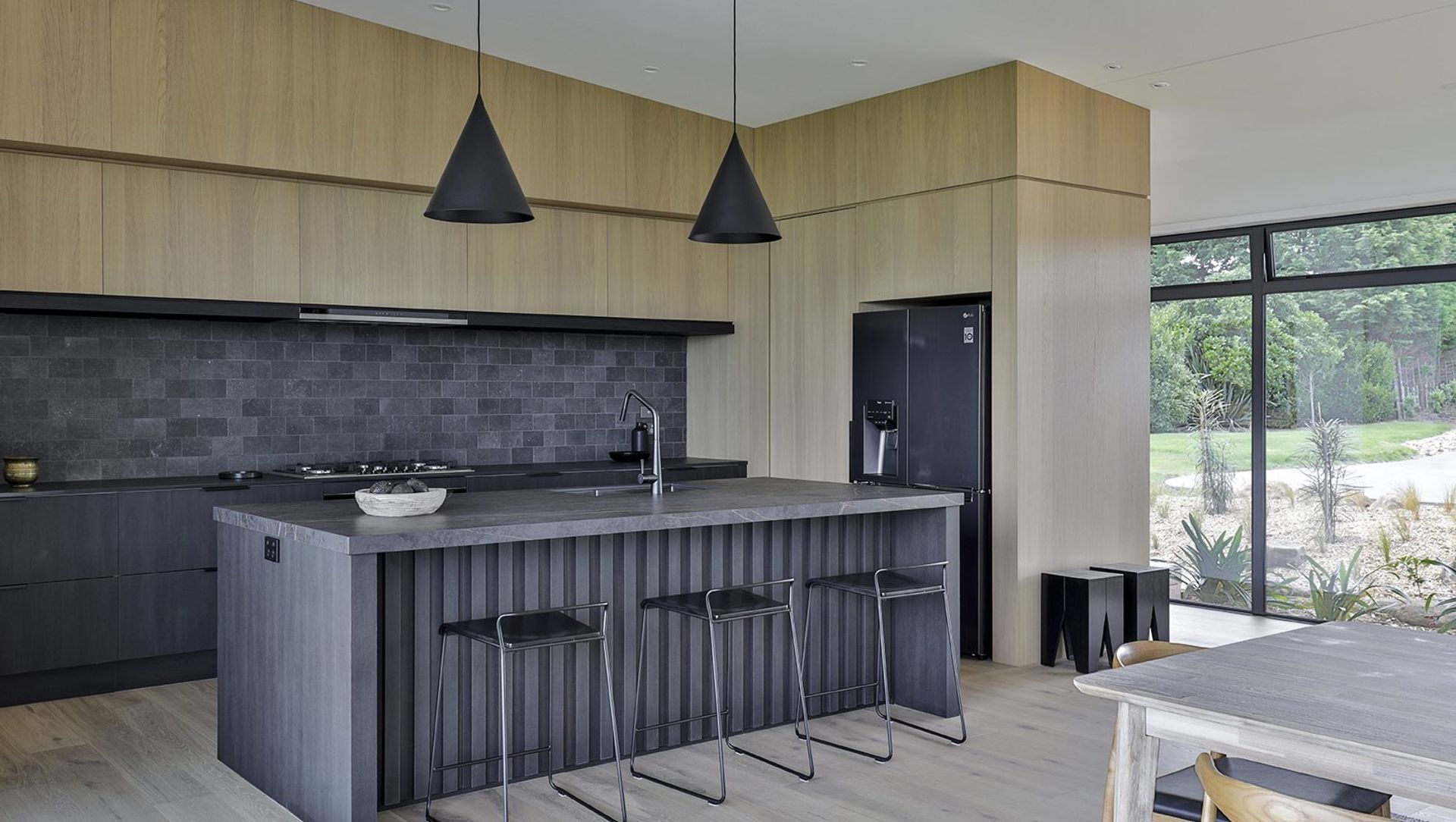 Clarks Beach Home banner