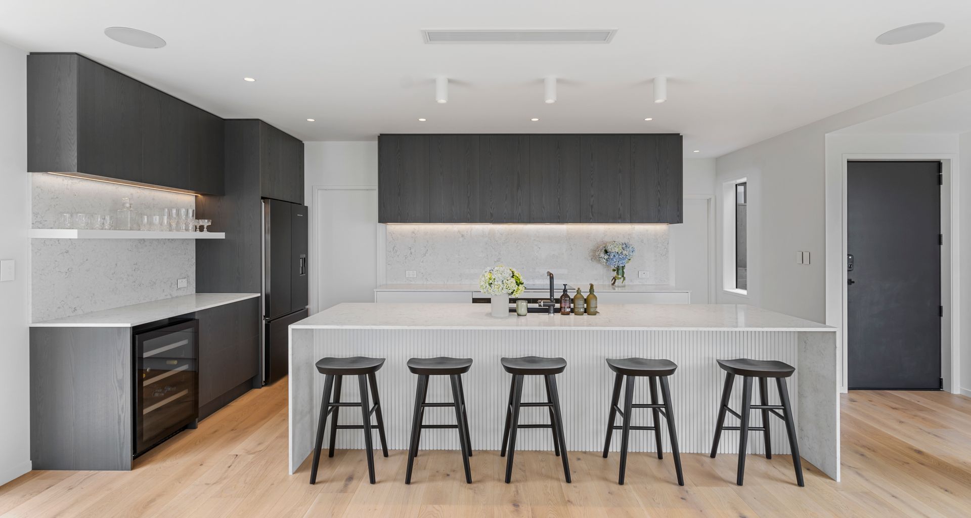 Northcote Kitchen - Mineral Triba Veneer