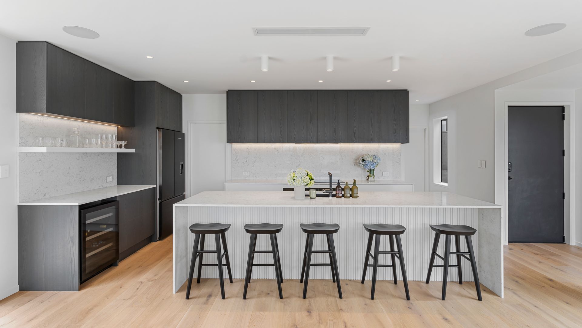 Northcote Kitchen - Mineral Triba Veneer