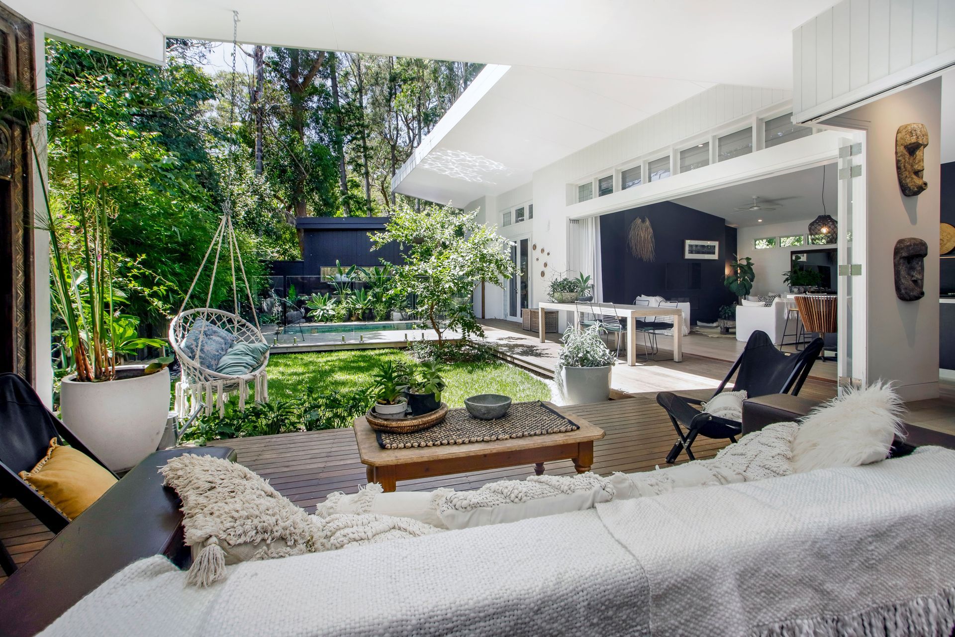 Bimbimbi House, Avalon