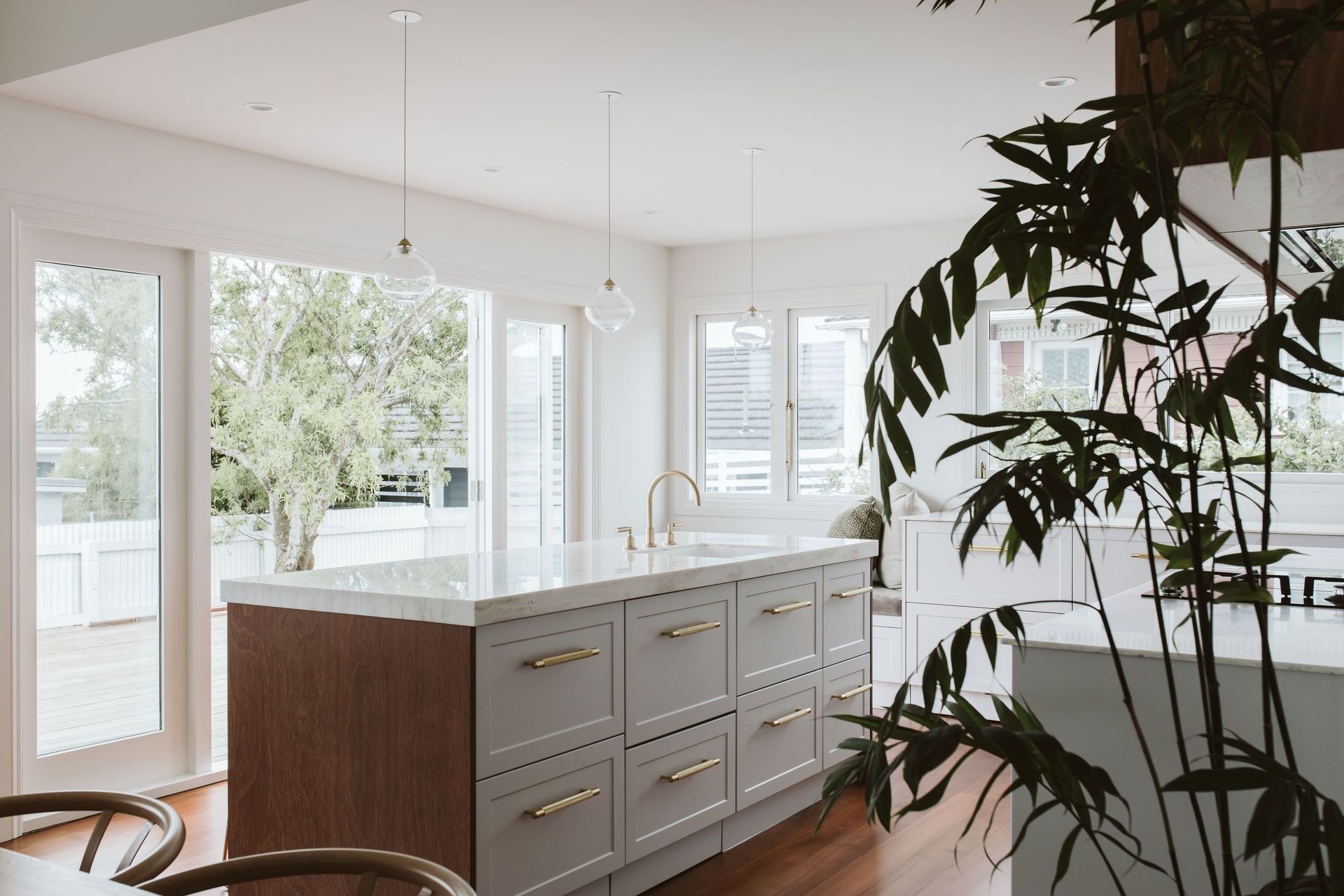 Dezignatek Thermoform Ronda profile in Lana Grey Satin, Designed by Annika Rowson, Rowson Kitchens