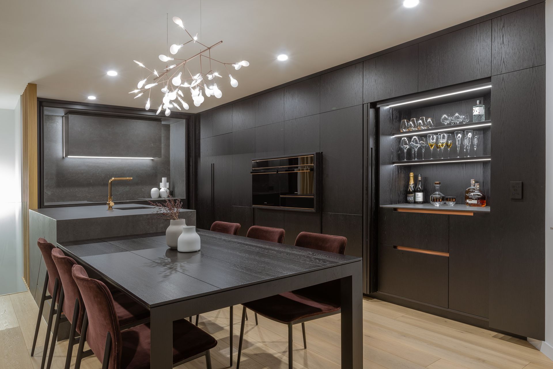 Prime Art Veneer, Planked. Design by Leonie Hamill, Cube Dentro