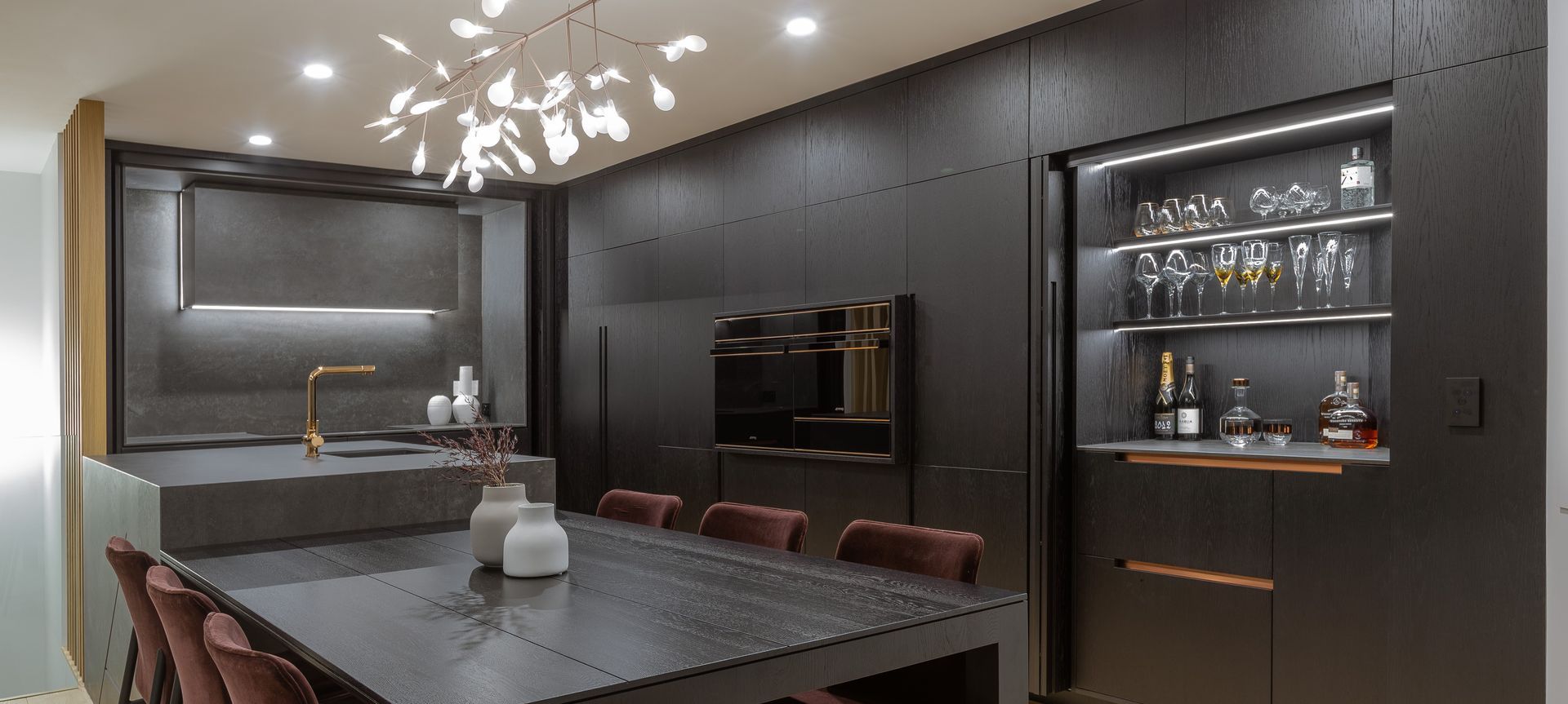 Art Veneer Kitchen Stunner banner