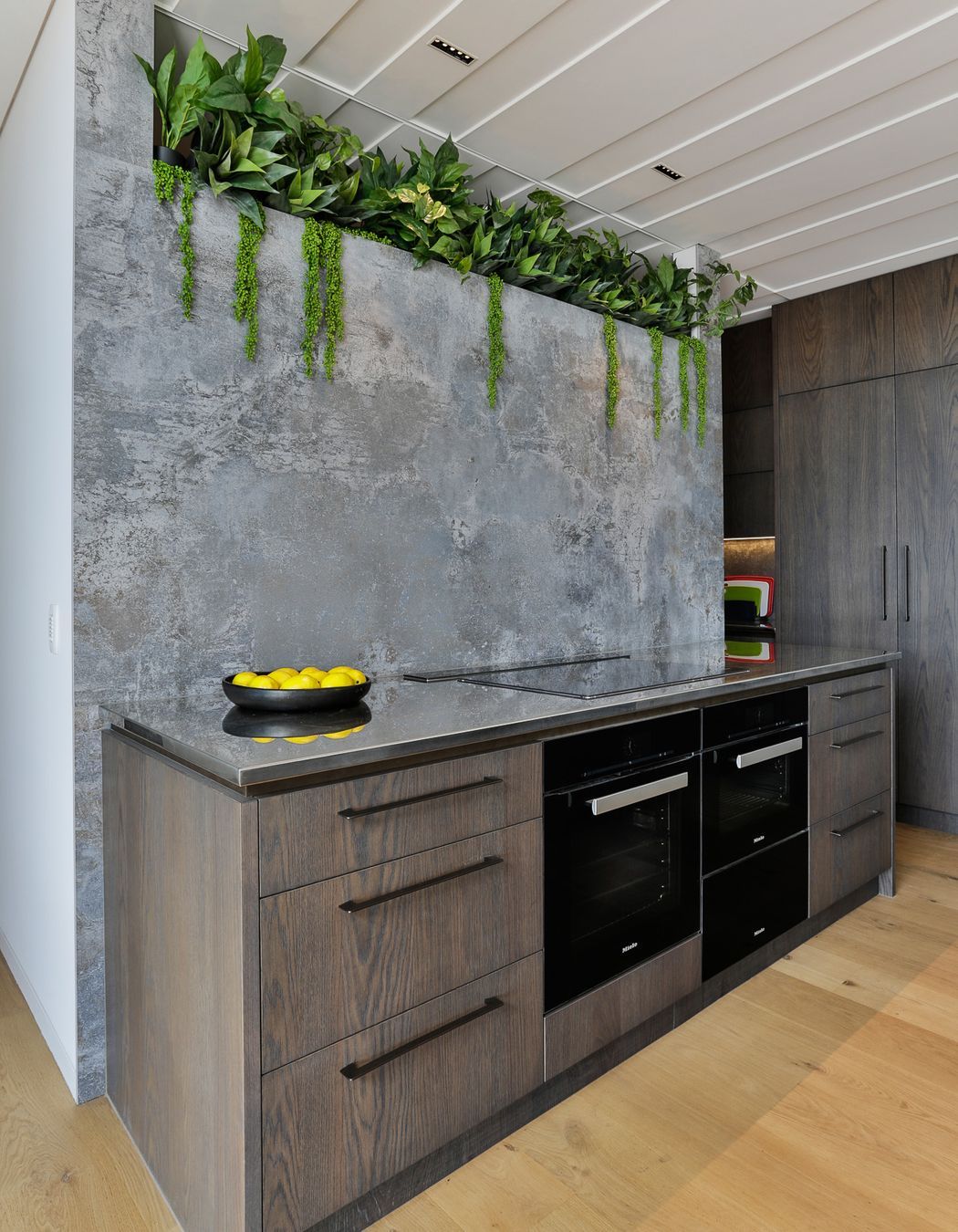 Prime Veneer, Art Planked . Design by Michelle Gillbanks, Kitchens by Design.