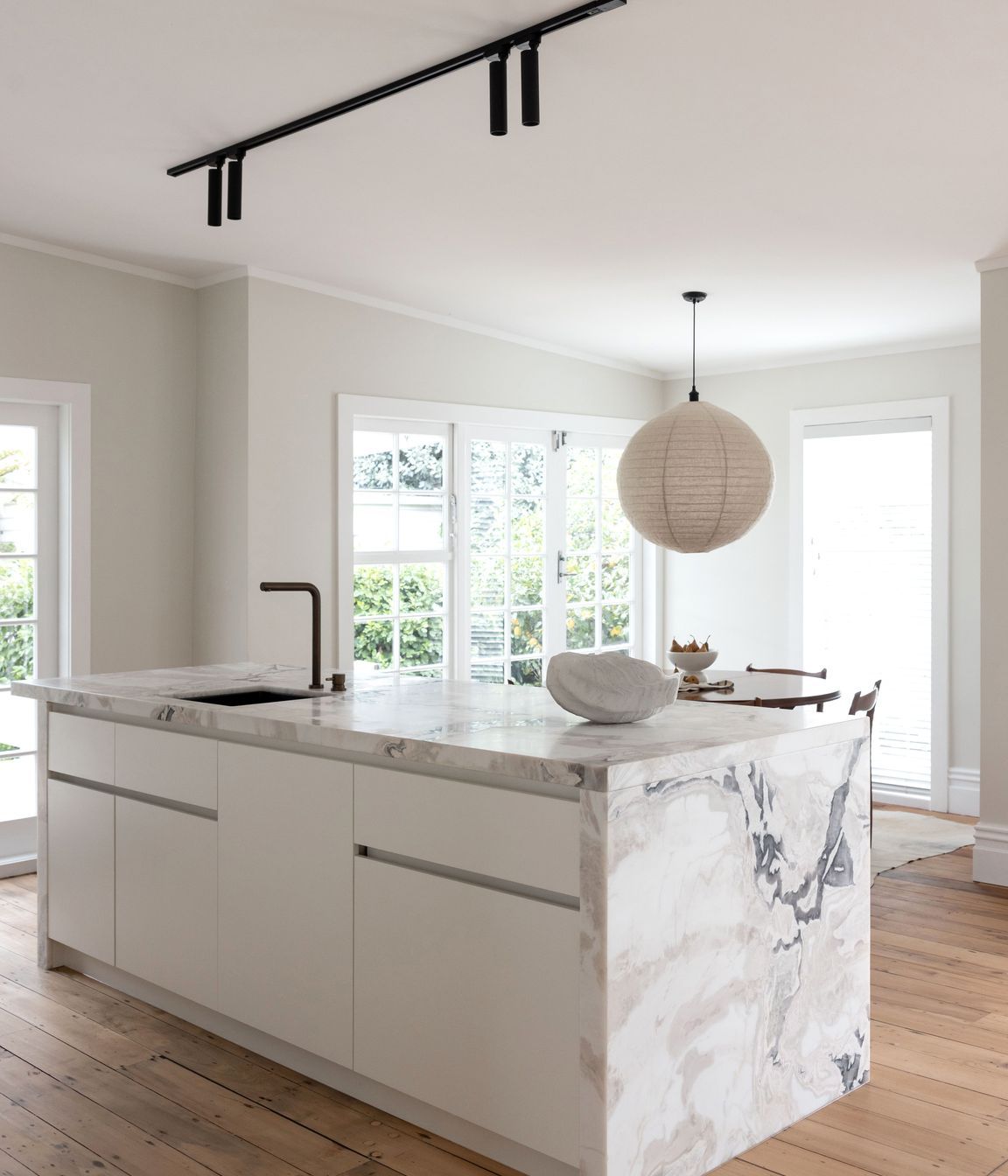 Prime Melamine, Quarter Thorndon Cream. Design by Michael Murray Studio.