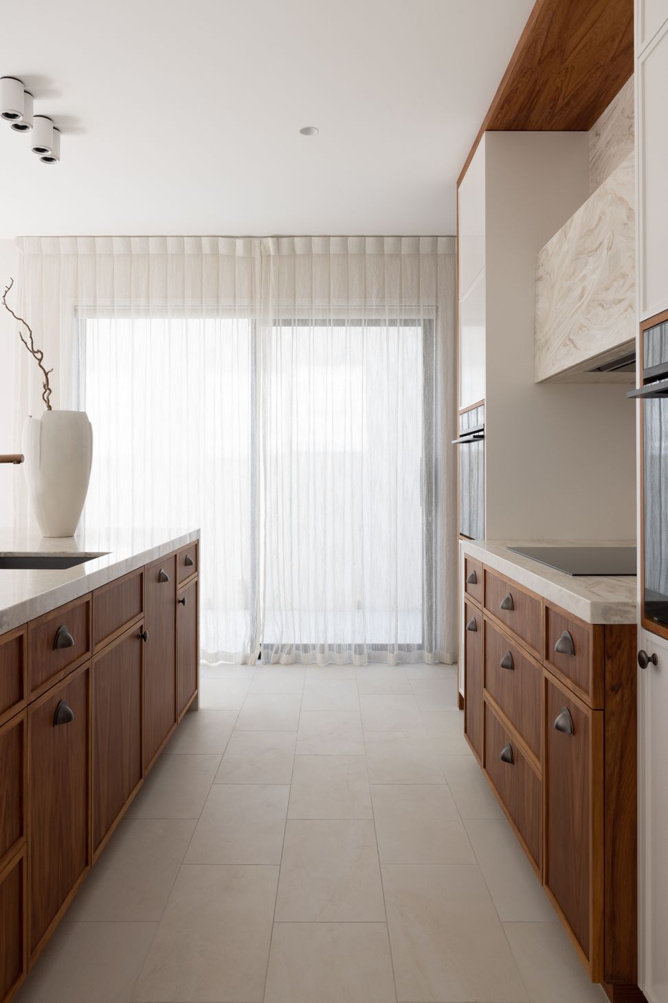Prime Veneer, NZ Heart Rimu. Design by Modi Design.