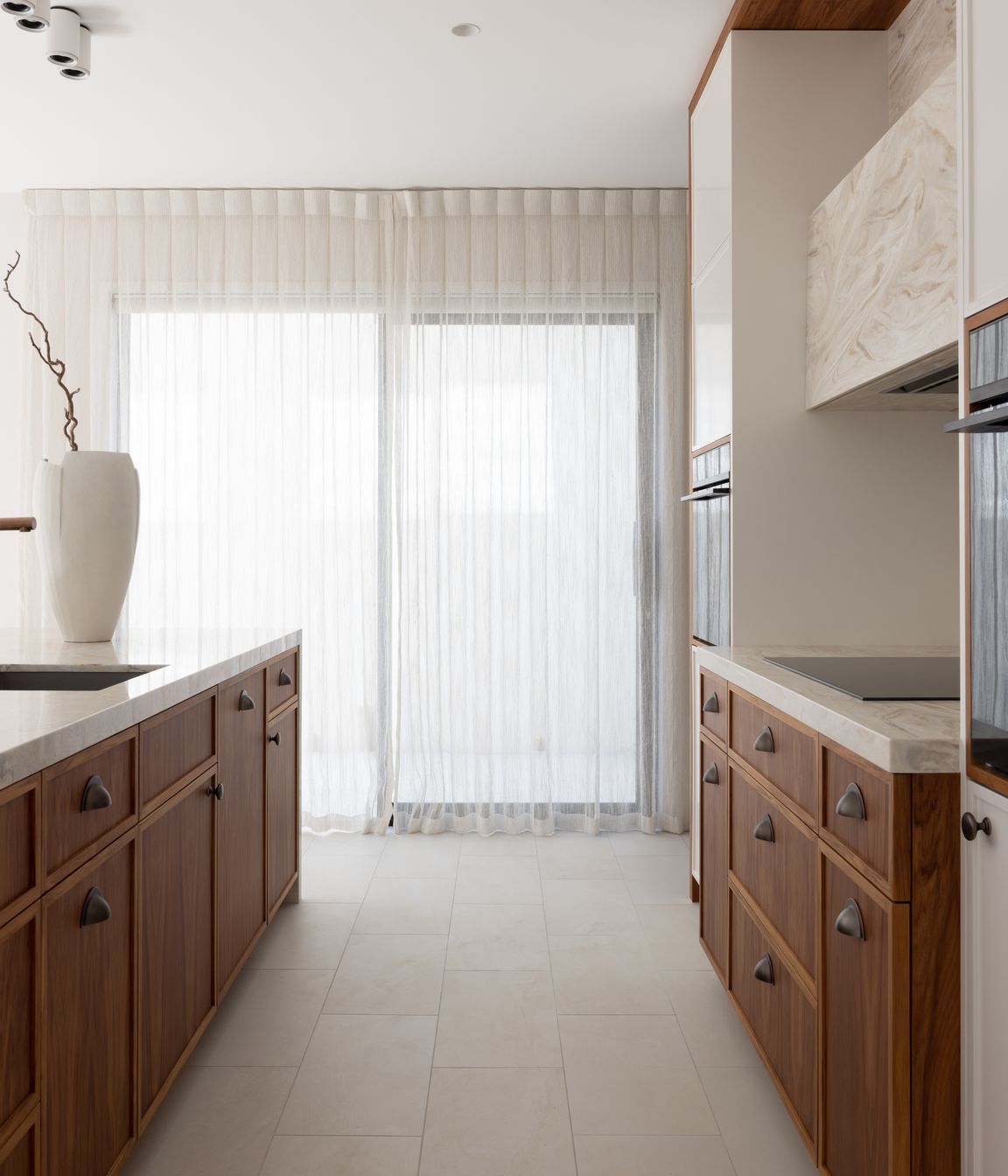 Prime Veneer, NZ Heart Rimu. Design by Modi Design.
