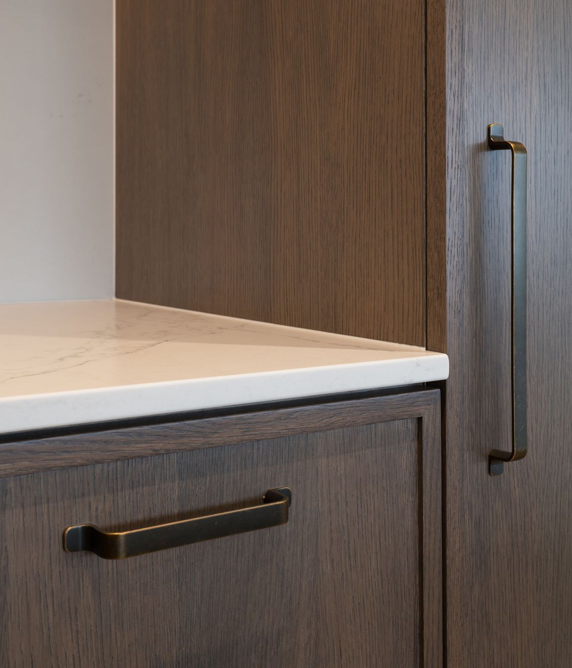 Prime Stone, Calacatta Formosa - Honed / Prime Veneer, American White Oak - Quarter Cut. Design by Susan Lands, Stratford Interior Design.