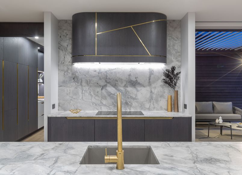 European flavour in veneer