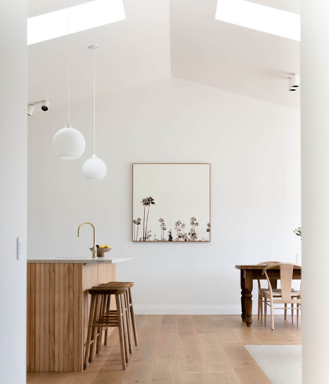 Modern Barn Living by Wilco Projects