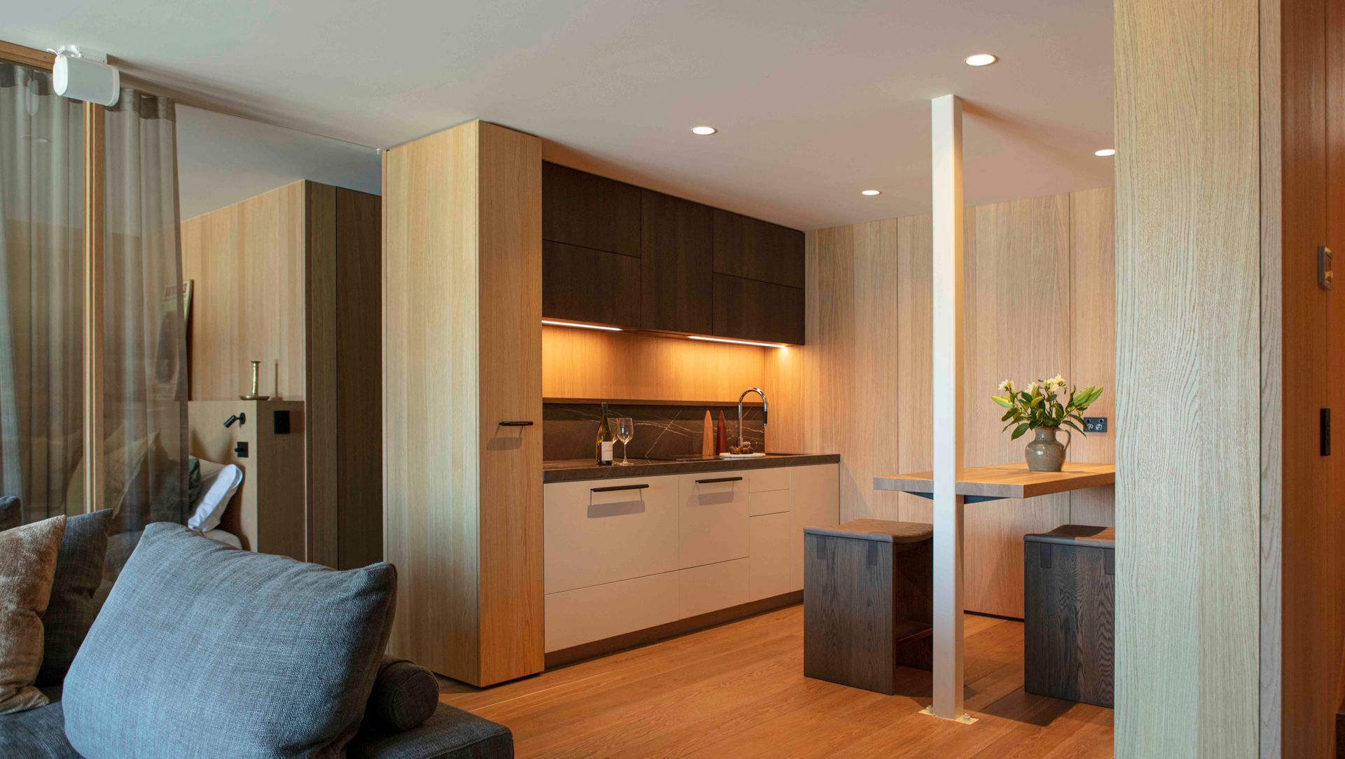 Queenstown Townhouse banner