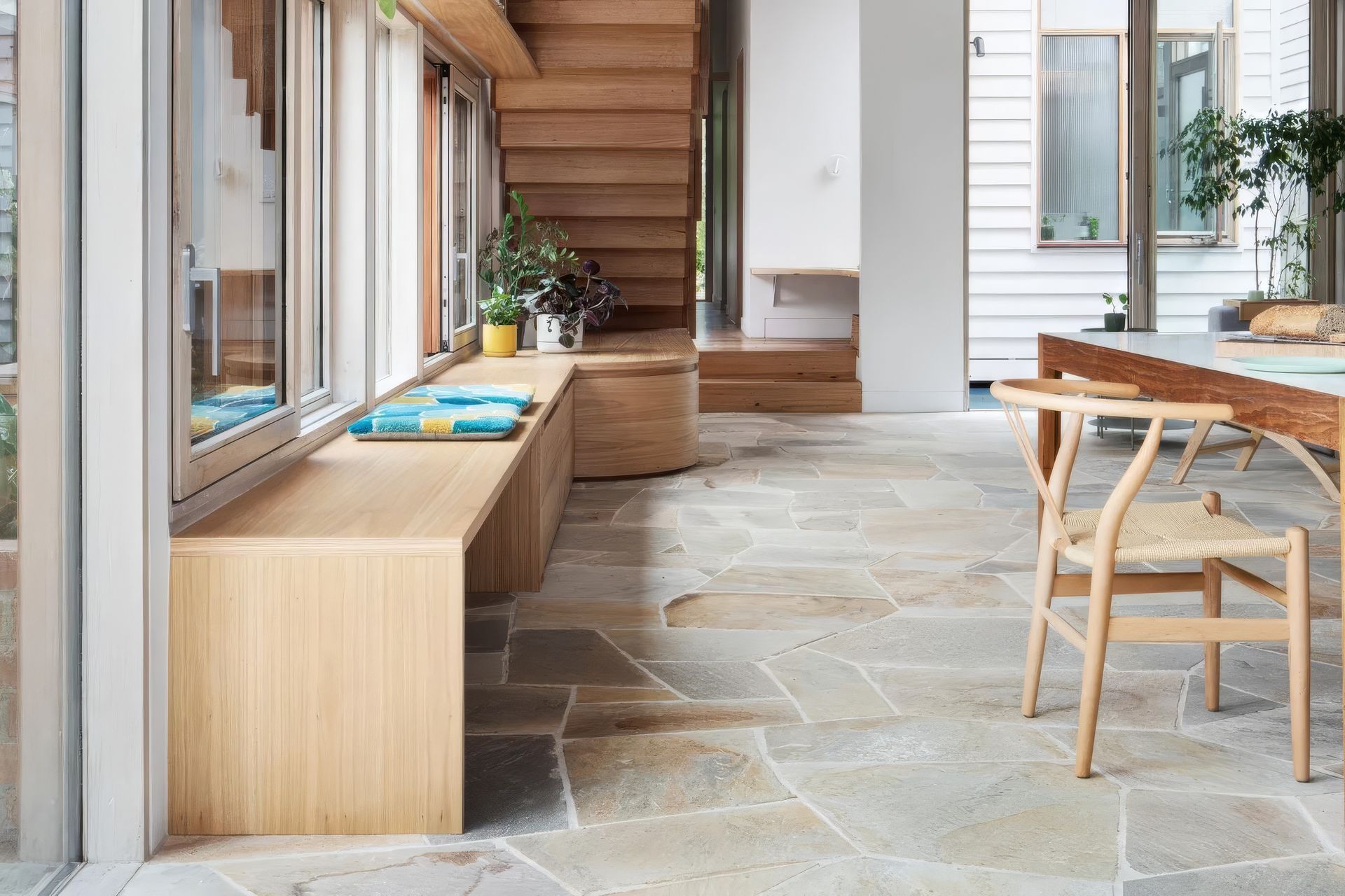SANTOSQUARTZCRAZYPAVINGRMSTRADERSMELBOURNENATURALSTONESUPPLIER06-upscaled-by-Replicate.jpg