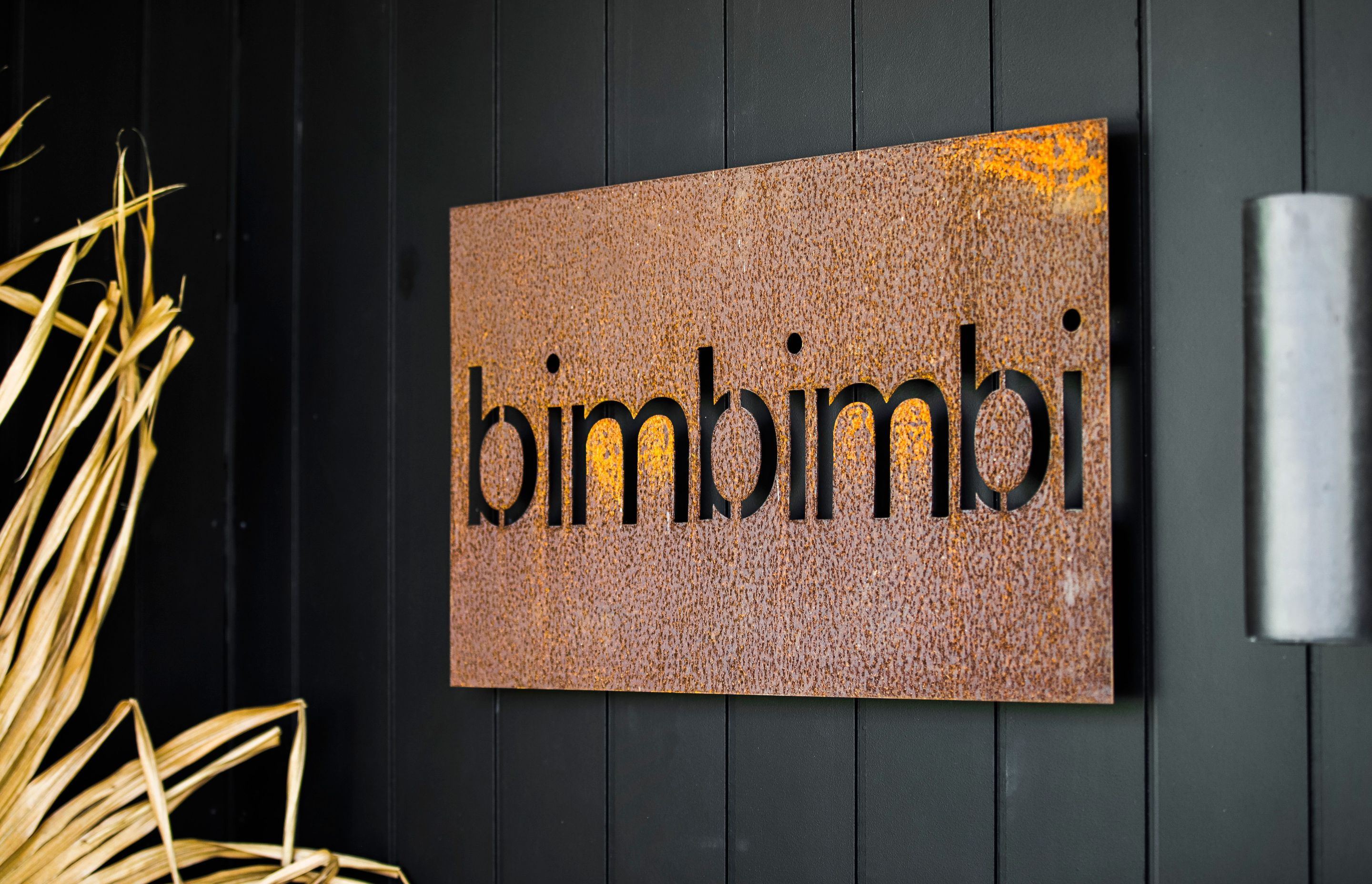 Bimbimbi House, Avalon