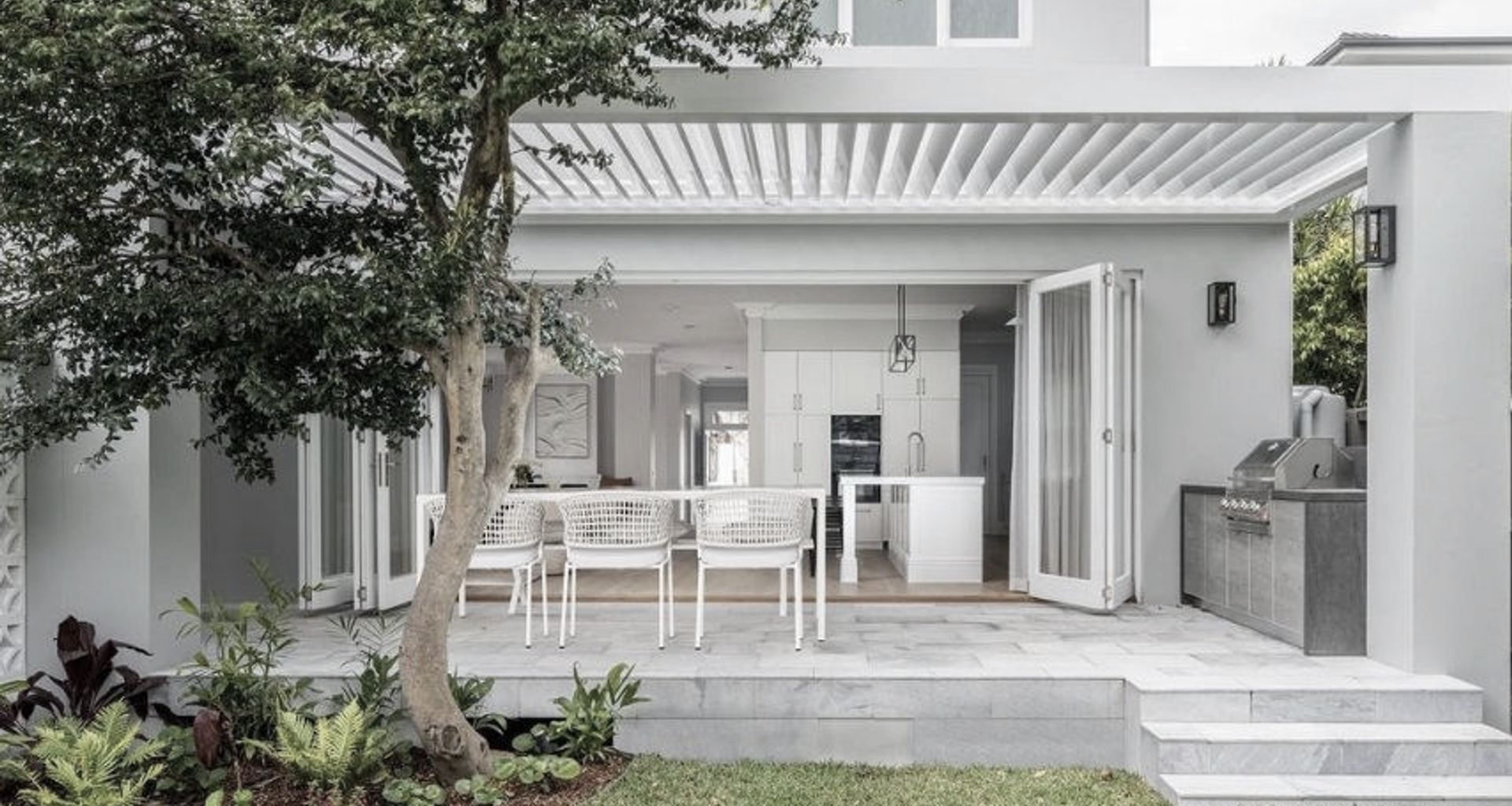 Bellevue Hill banner