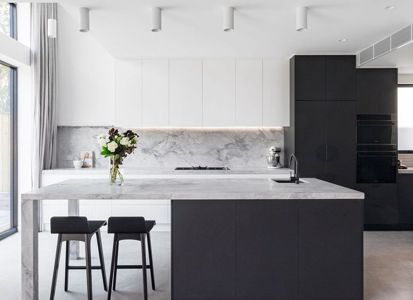 Stylish Black and White Kitchen, Rodd Point