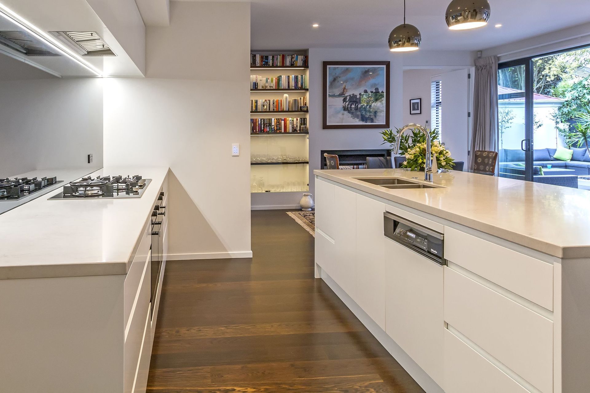 Dezignatek 40 degree edge in Ultralglaze Alabaster. Jayden Allworthy, Bates Joinery