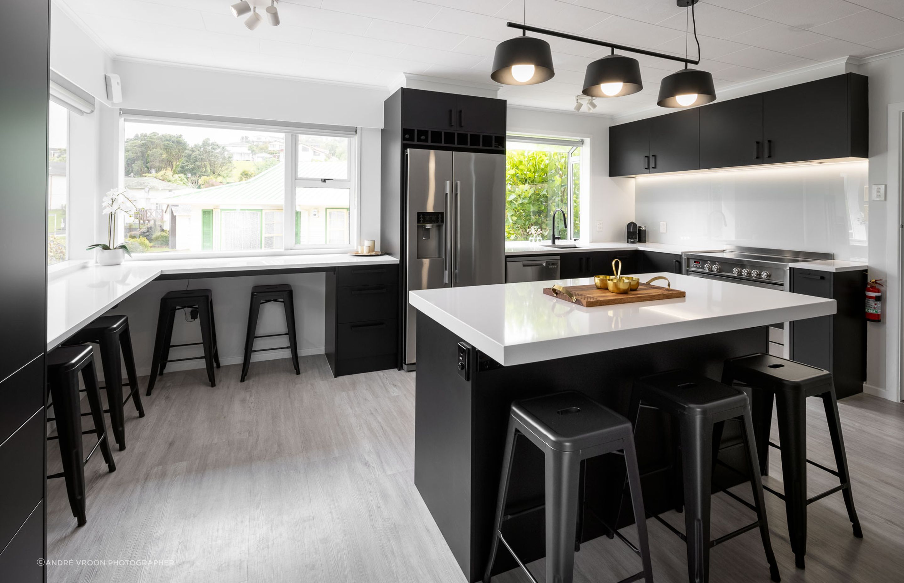 Black Kitchen