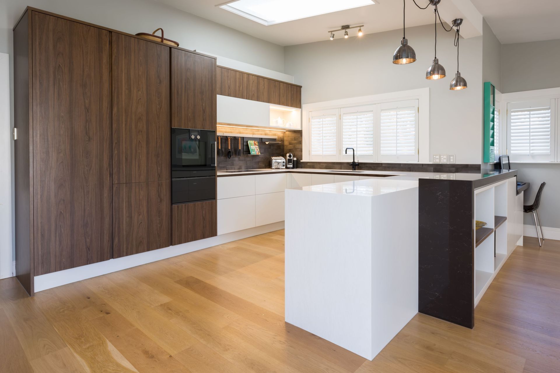 Bestwood Melamine, Tasman Elm. Designed by Mathew Coles, Royale Kitchens.