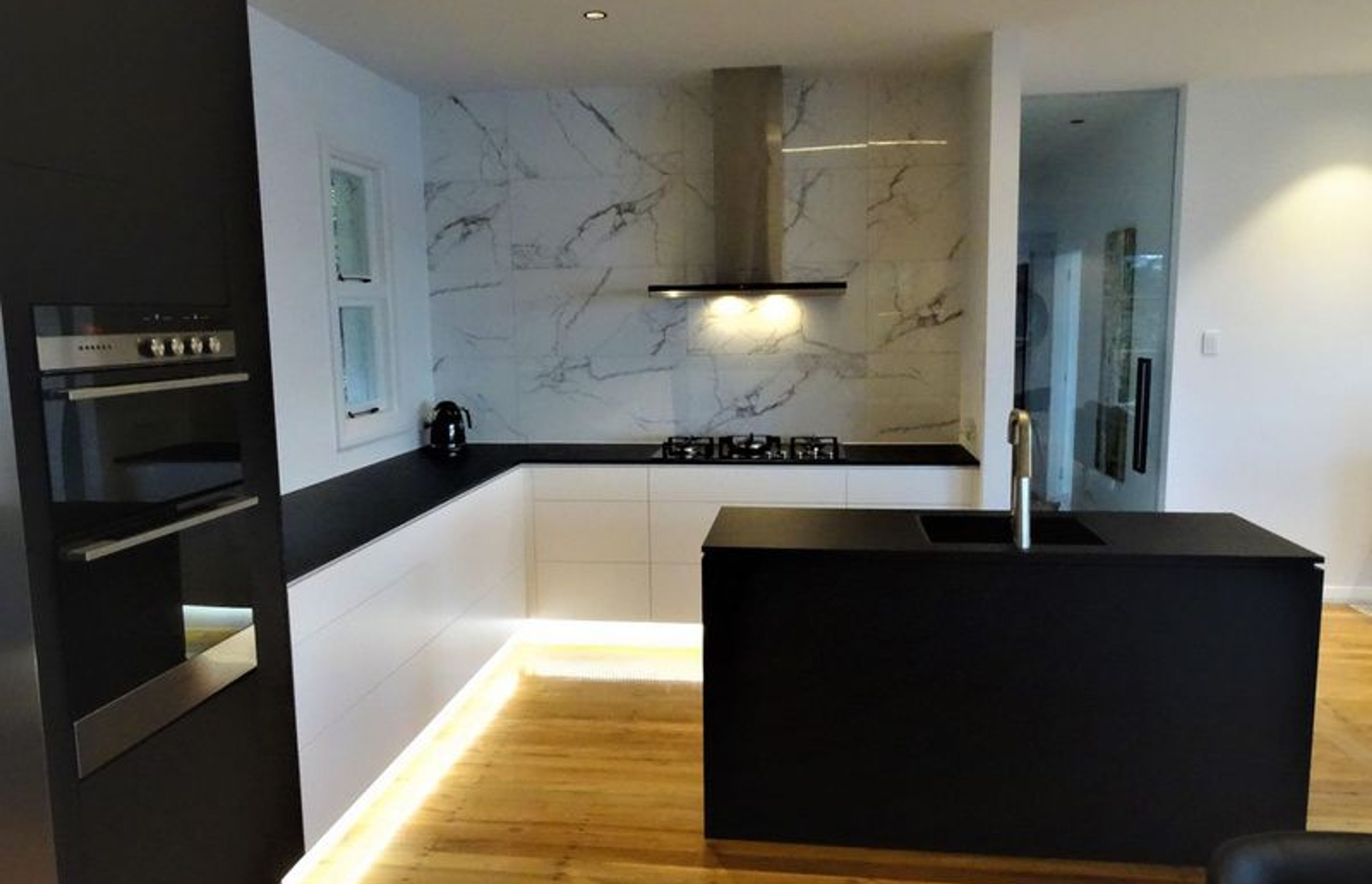 Kitchen joinery really popping with lighting