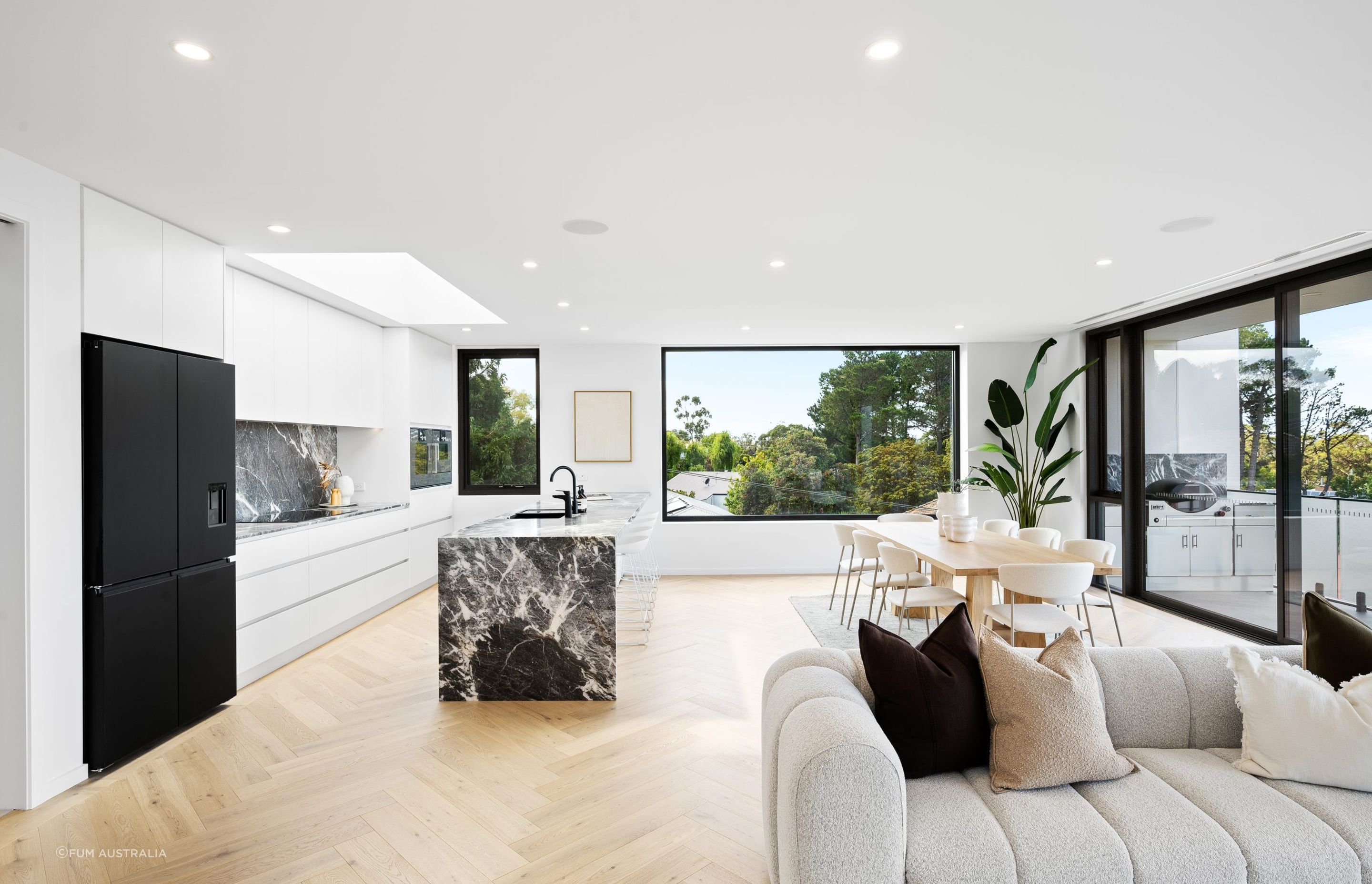 Vue-de-Mar-Penthouse2-scaled.jpg