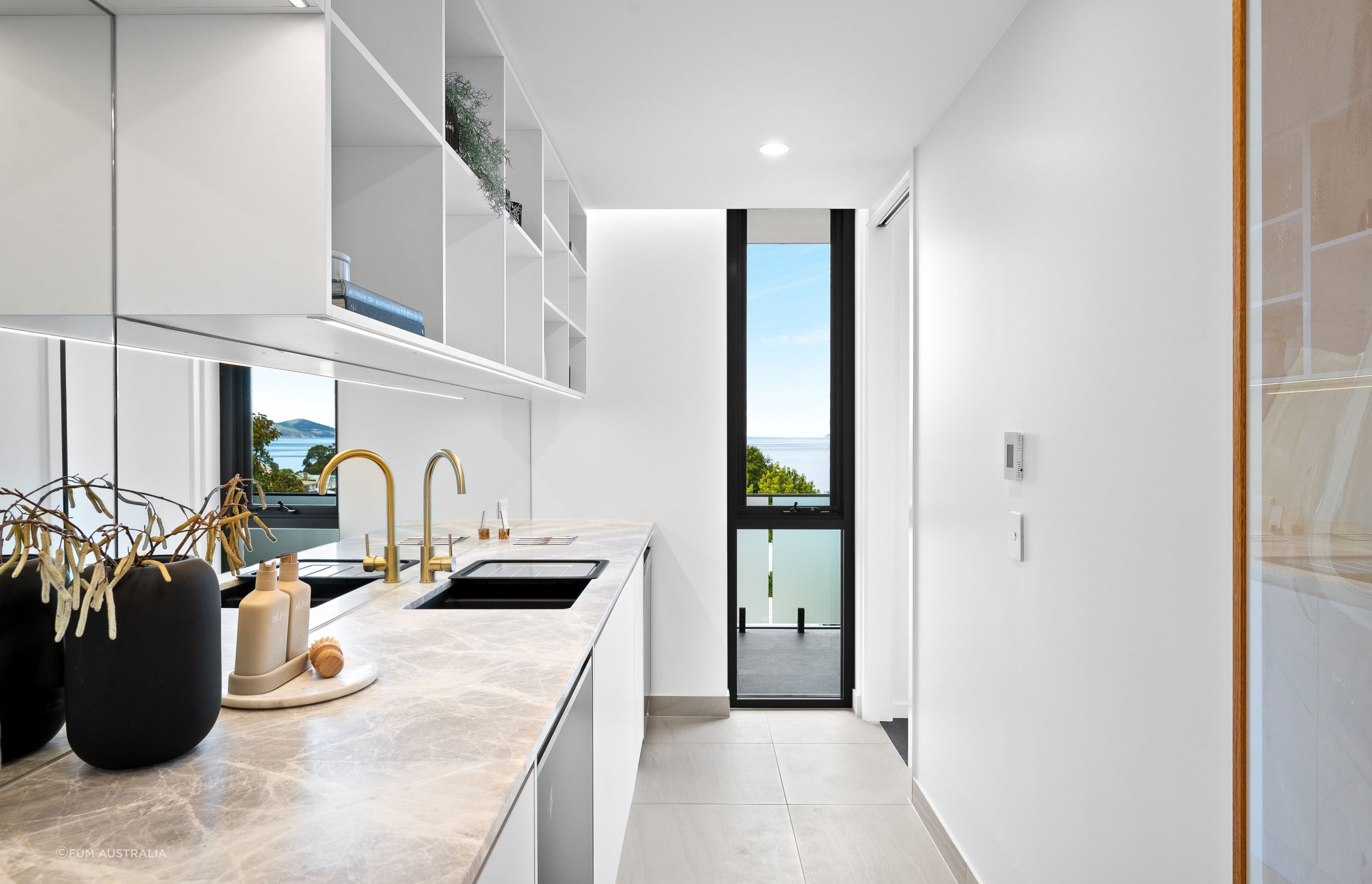Vue-de-Mar-Penthouse7-scaled.jpg
