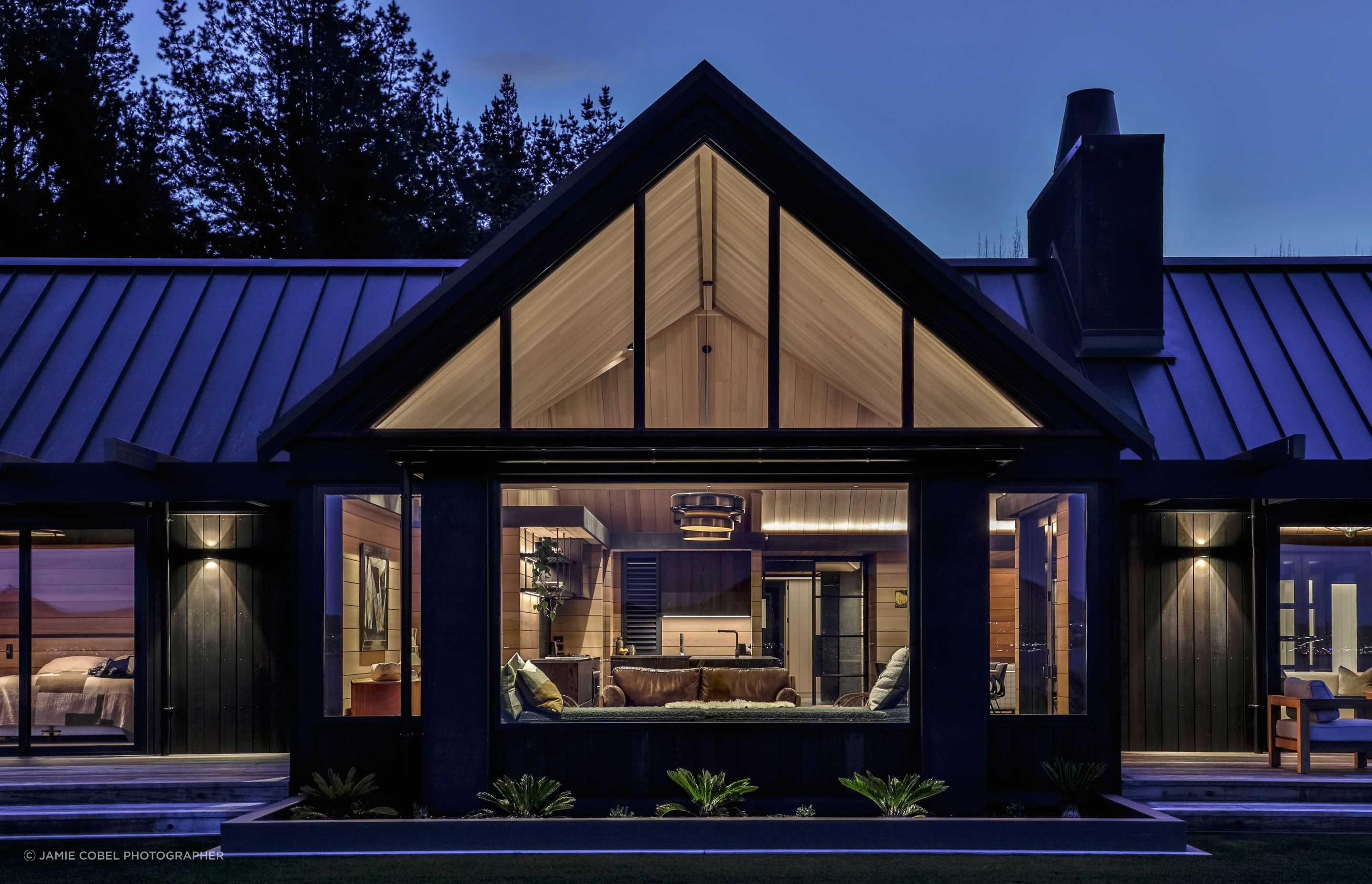 Acacia Bay Gables