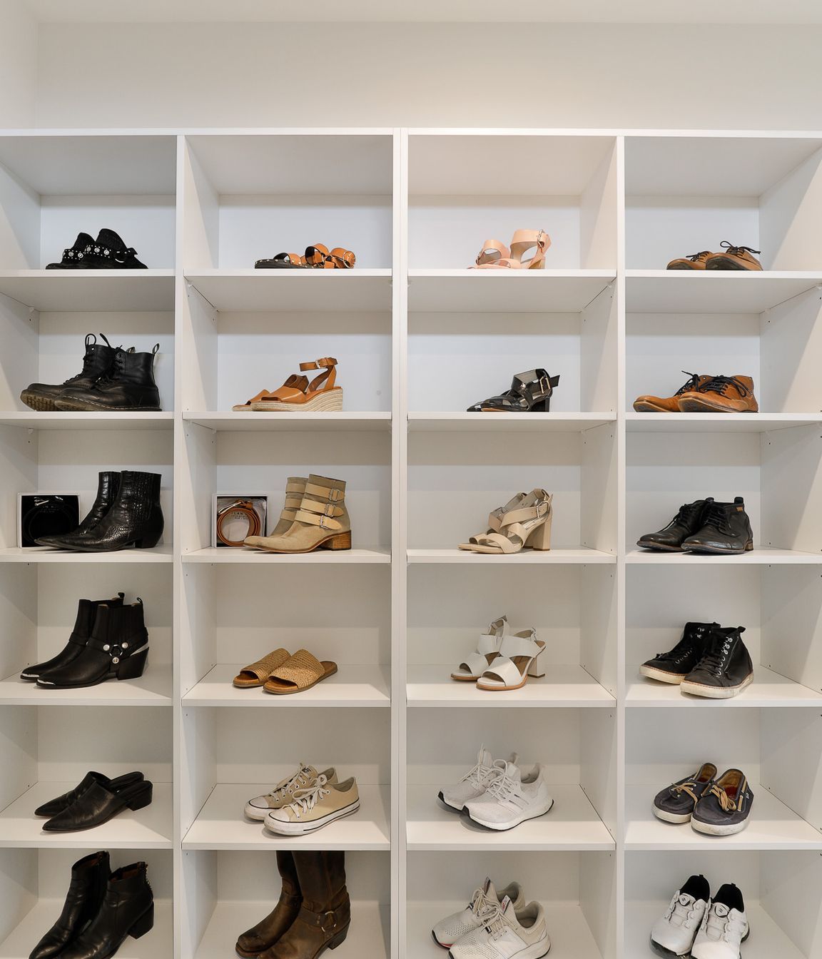 Master walk in robe. Interior Design- Kelly @ Archi Build Ltd.