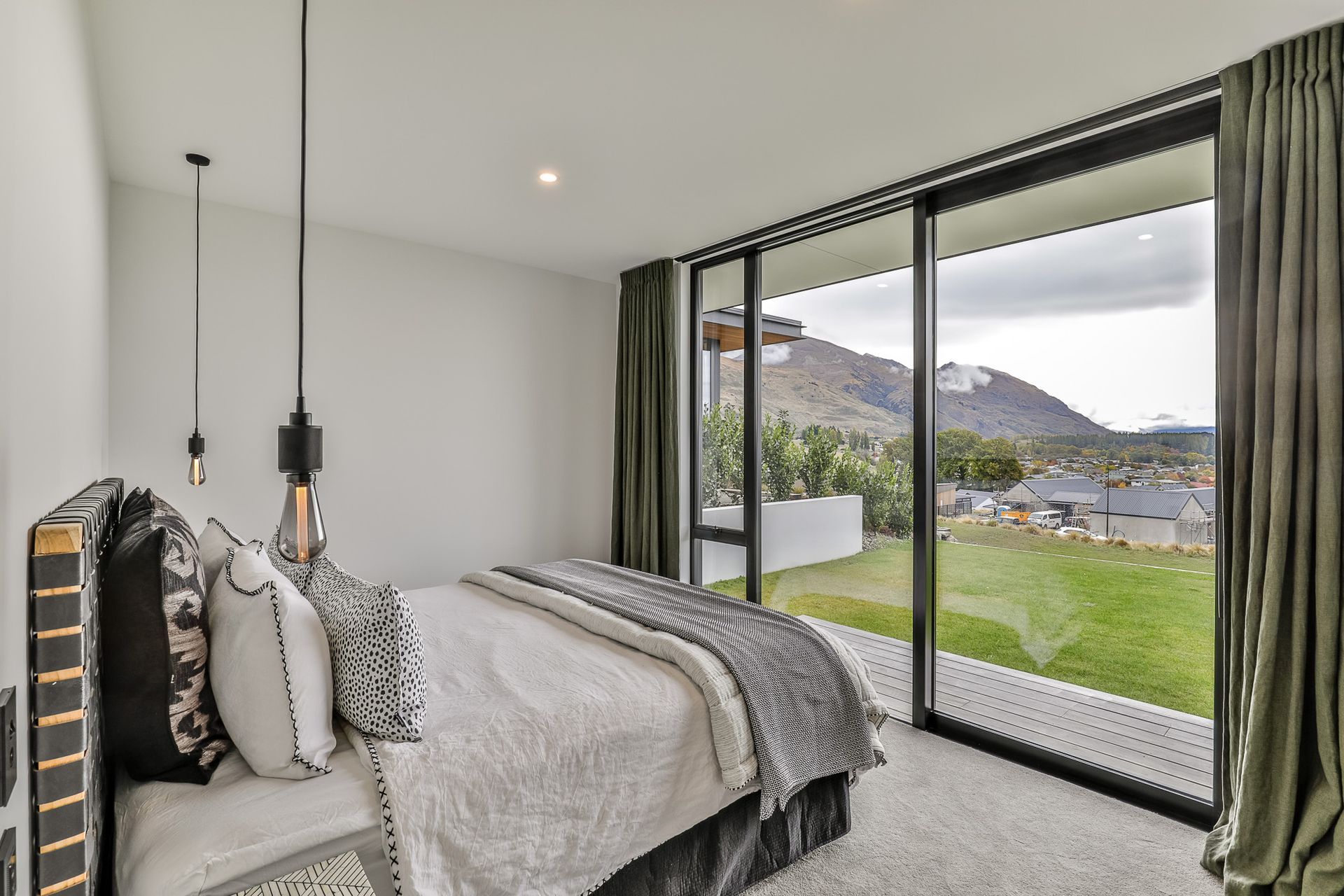 Guest Bedroom. Interior Design- Kelly @ Archi Build Ltd.