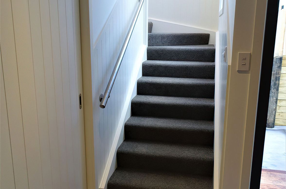 Albany St Kitchen & Stairs