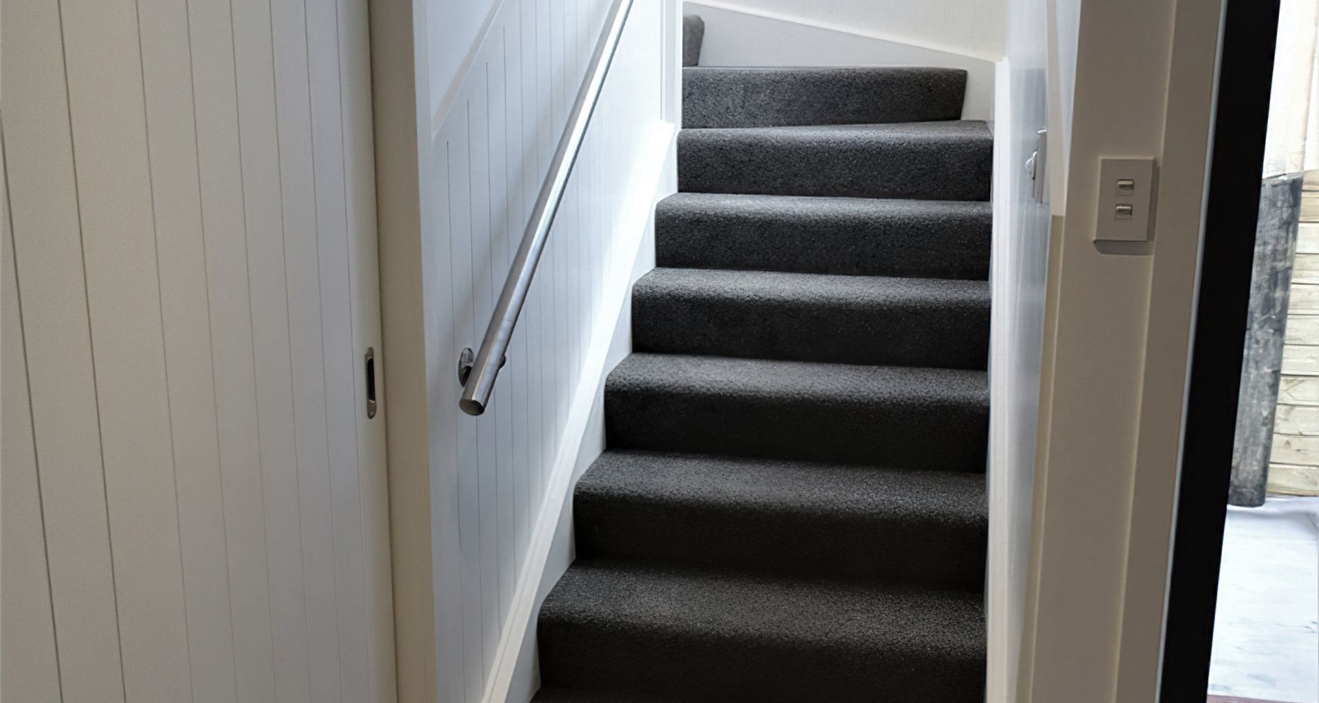 Albany St Kitchen & Stairs banner