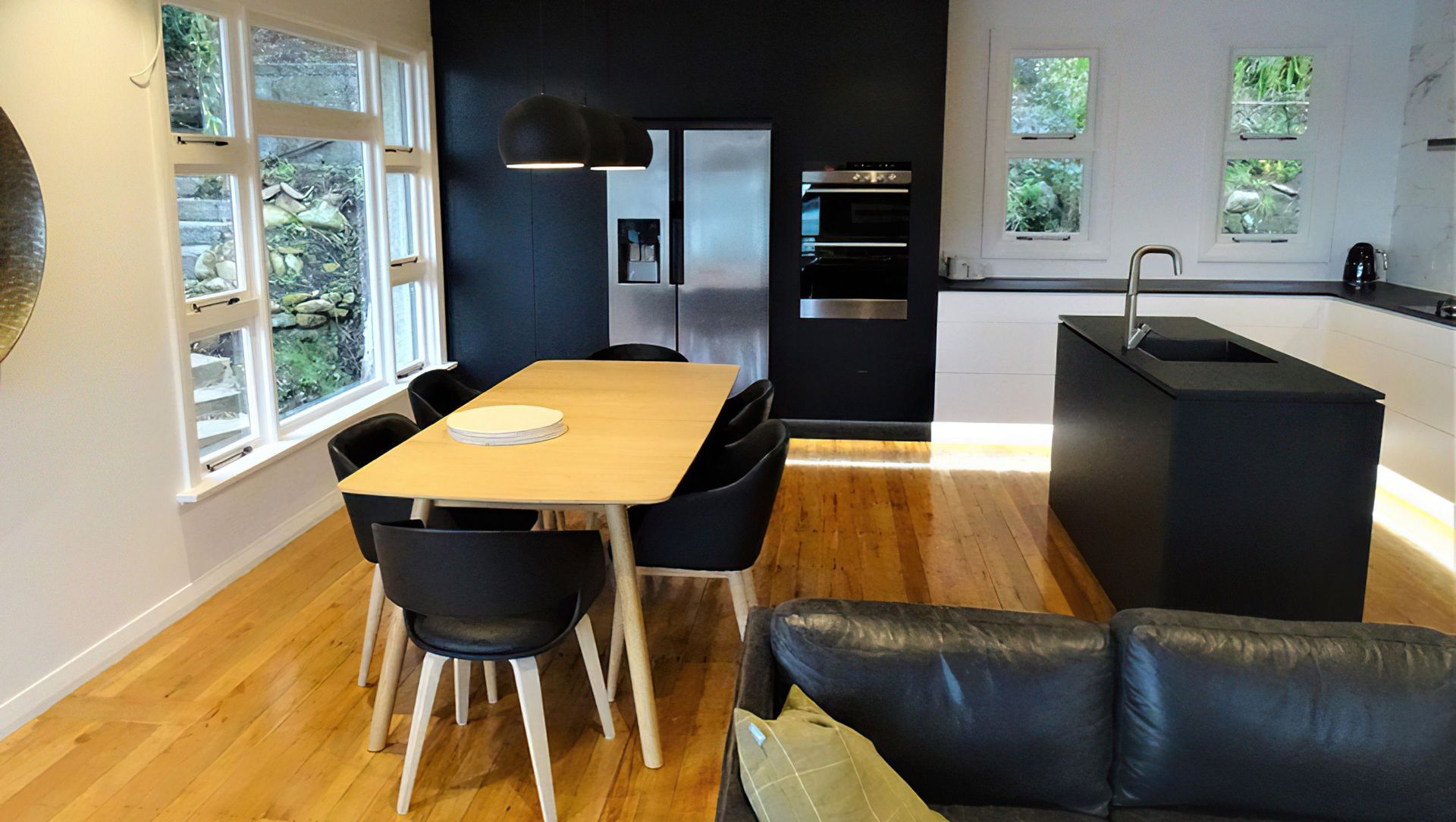 Stylish Harbourside Kitchen banner