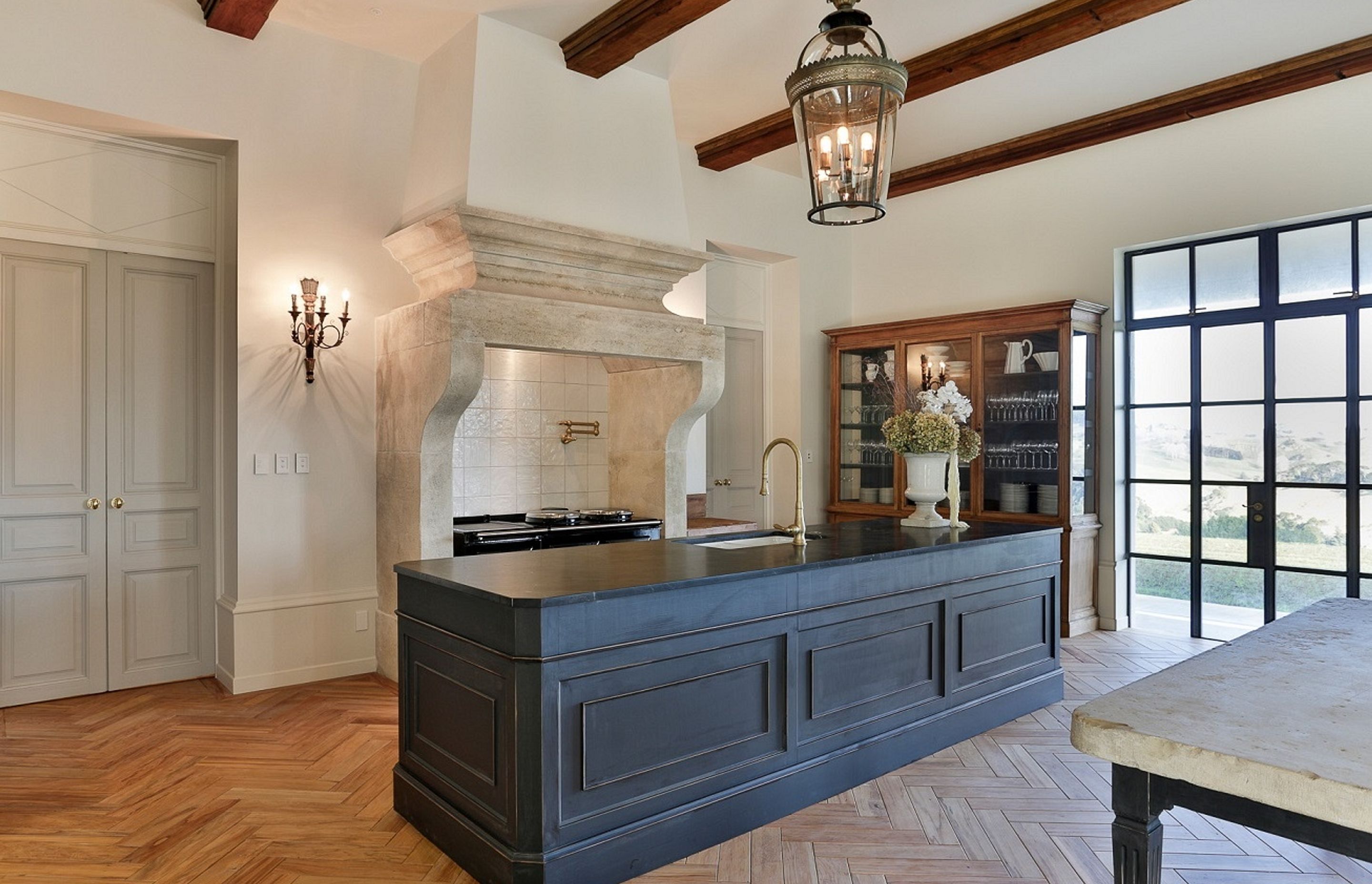 Grand Traditional Kitchen Project
