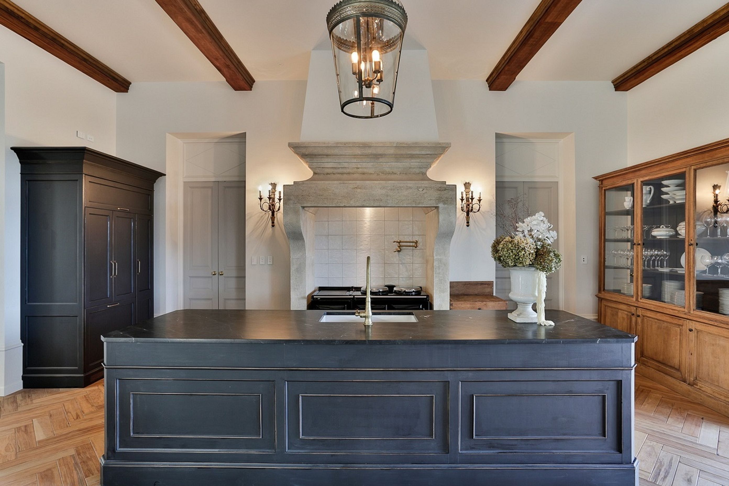 Grand Traditional Kitchen Project