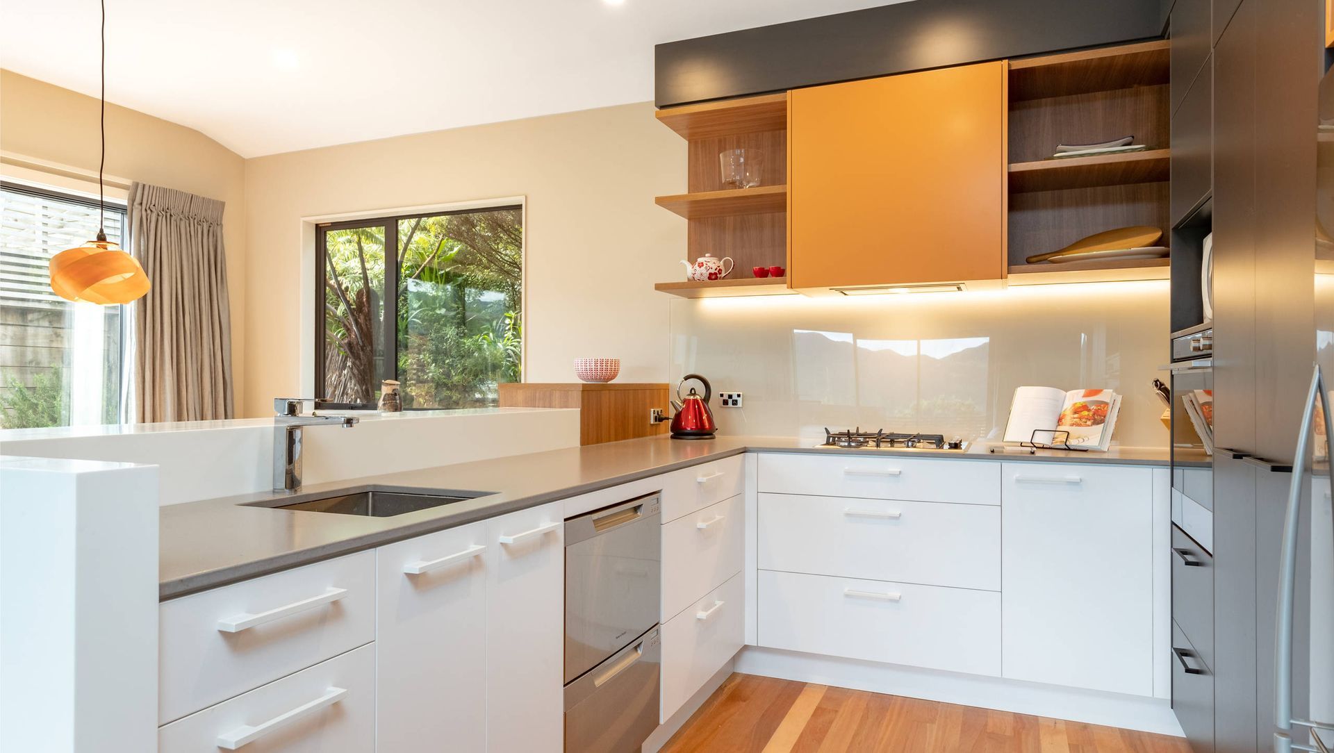 Modernist Small Kitchen banner