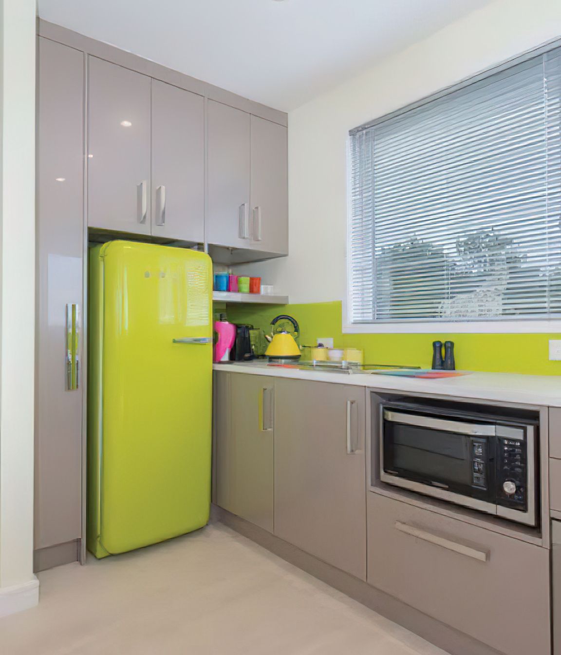 kitchen-1-v5.jpg