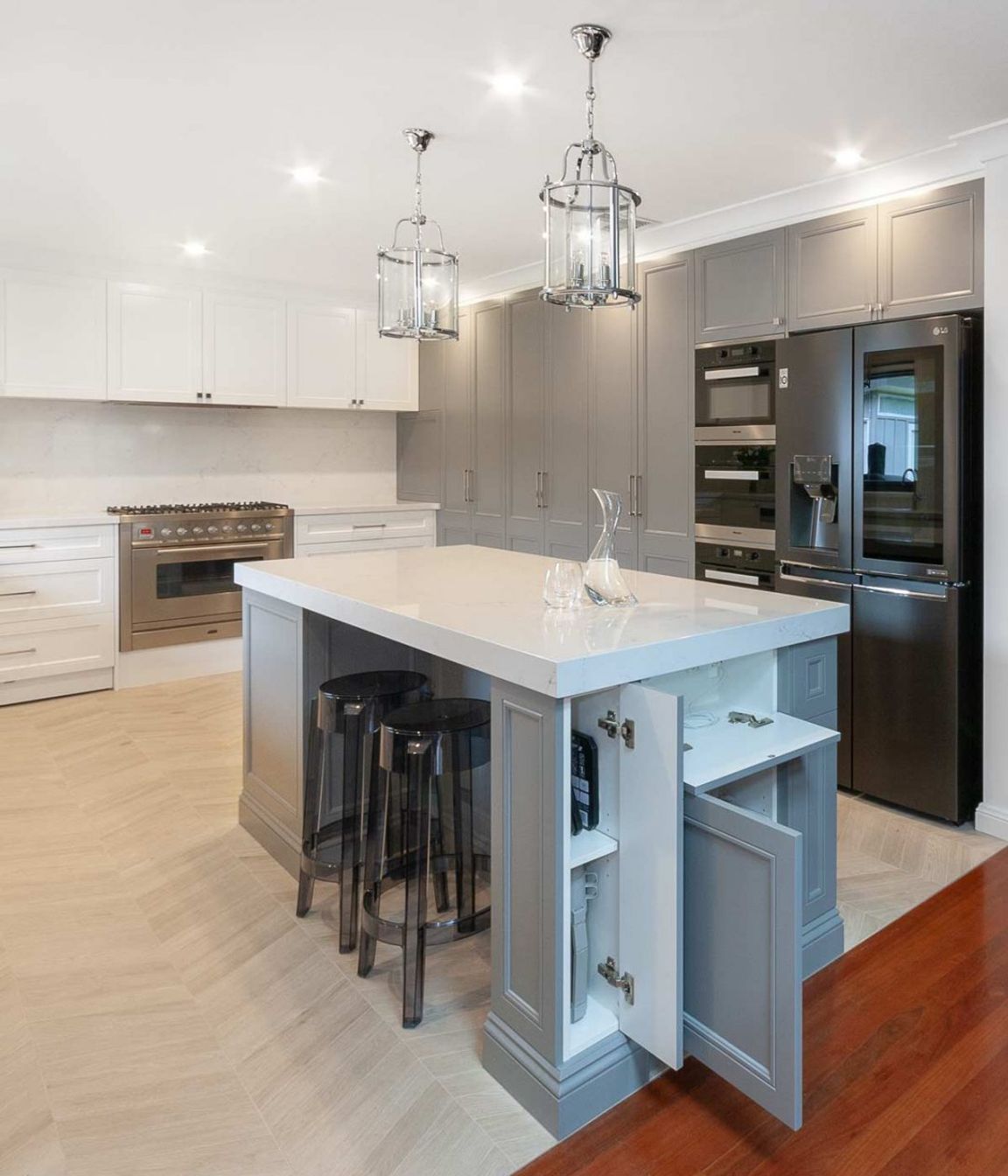 kitchen-design-dulux-LG-fridge-miele-oven-zip-tap-quantum-quartz-benchtop-ilve-cooker-franke-sink-3a-1084x1445.jpg