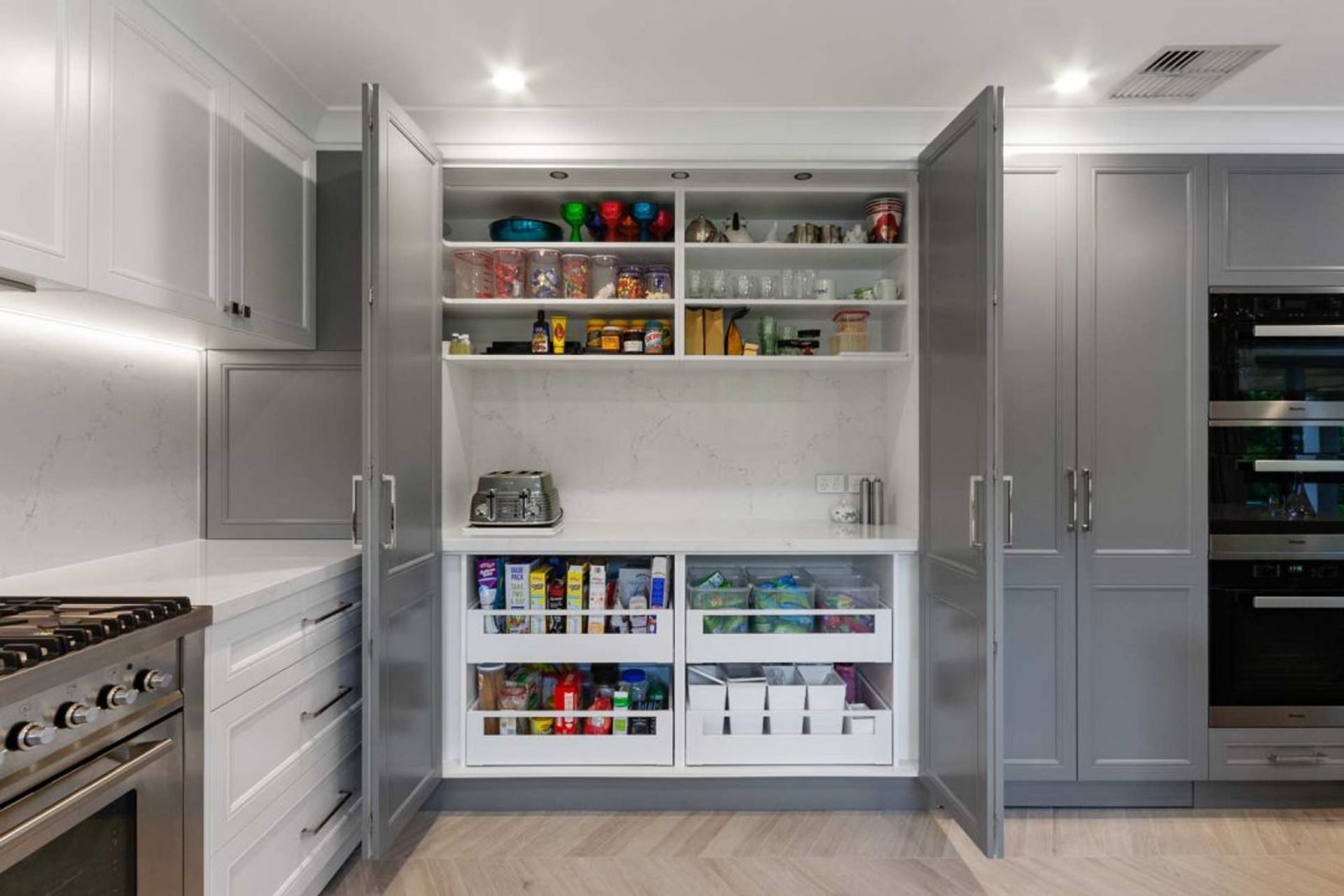 kitchen-design-dulux-LG-fridge-miele-oven-zip-tap-quantum-quartz-benchtop-ilve-cooker-franke-sink-7-1084x723.jpg