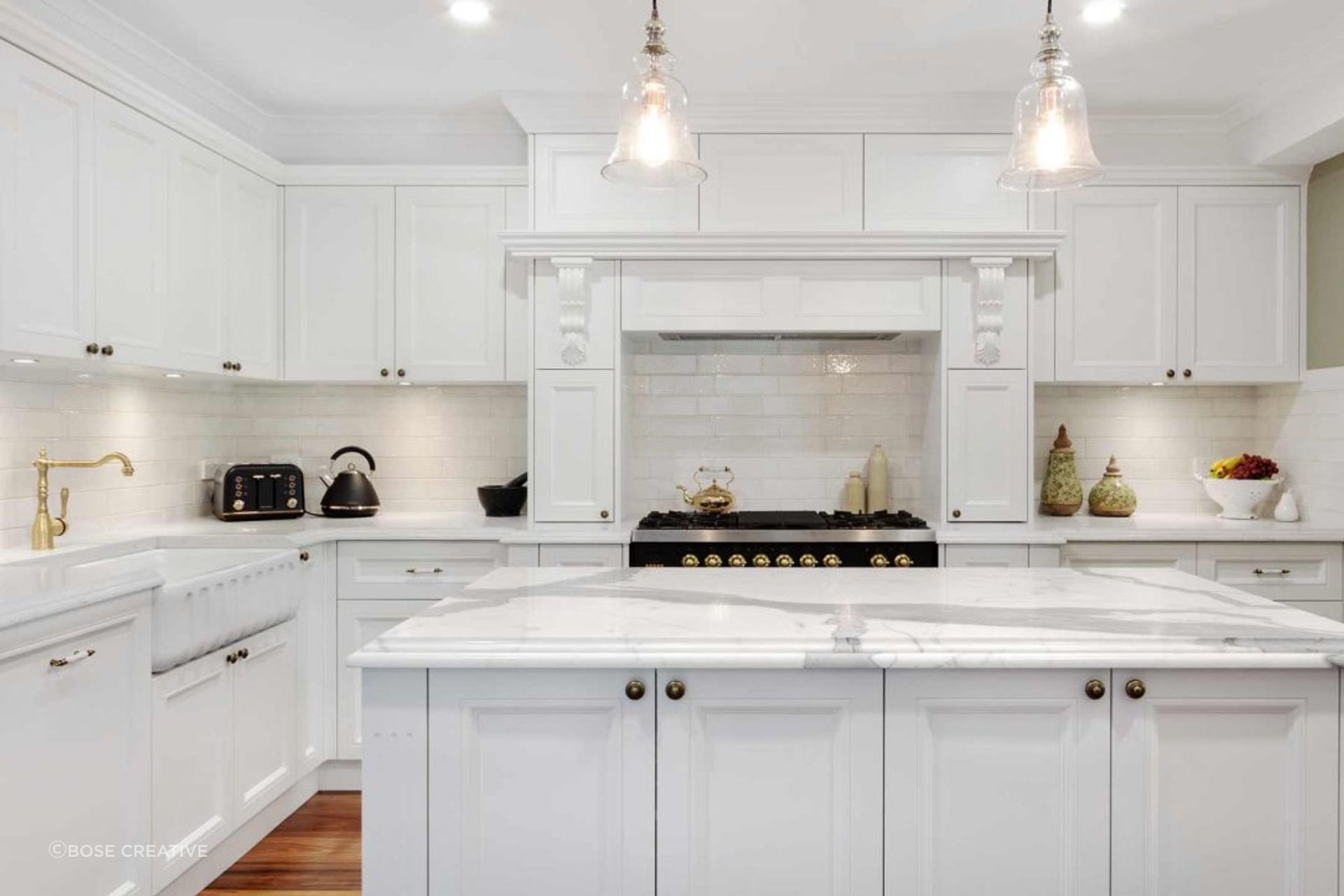 kitchen-design-dulux-polyurethane-ilve-cooker-shaker-french-provincial-premier-kitchens-sydney-1-1084x723.jpg