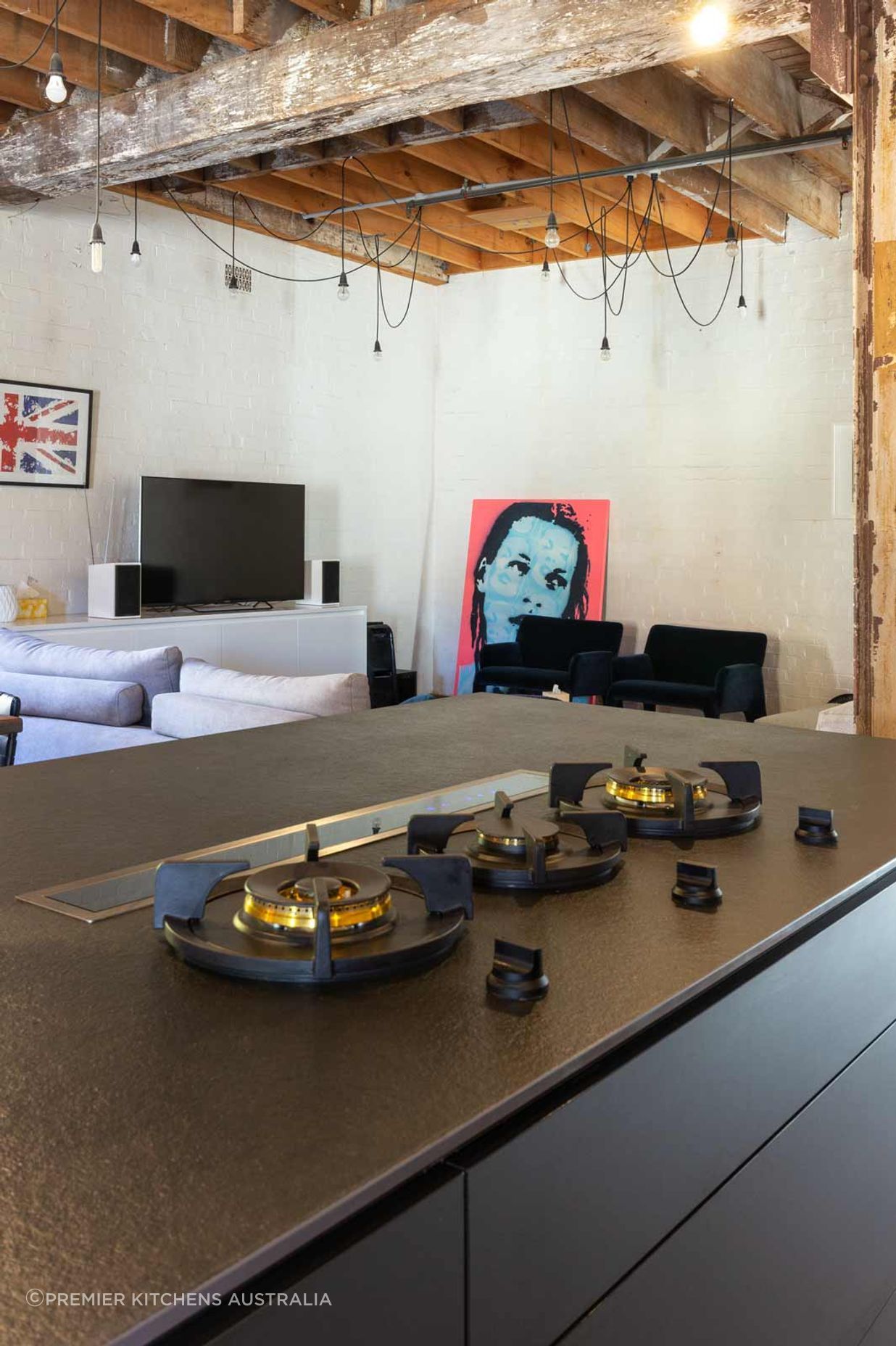 kitchen-design-sydney-black-industrial-luxury-kitchen-renovation-pitt-burners-elica-downdraft-1.jpg