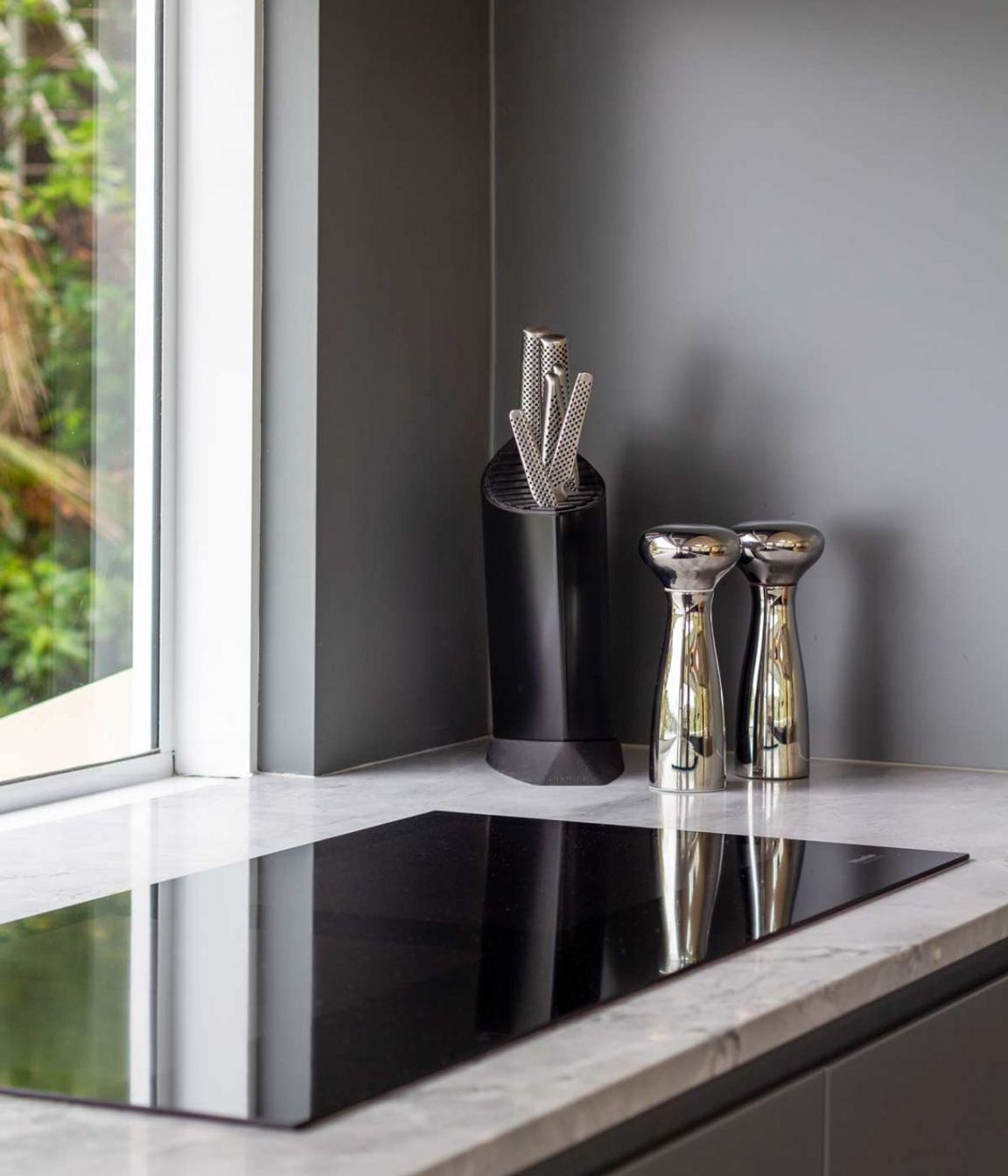 kitchen-design-sydney-luxury-miele-curved-island-benchtop-premier-kitchens-5-1084x1626.jpg