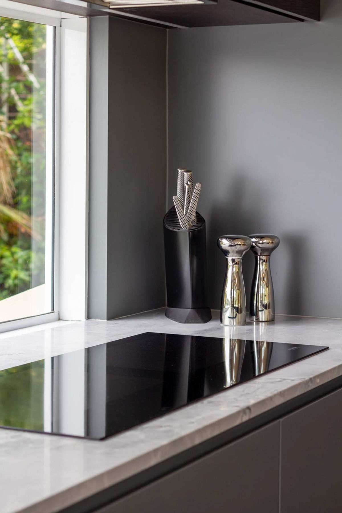 kitchen-design-sydney-luxury-miele-curved-island-benchtop-premier-kitchens-5-1084x1626.jpg