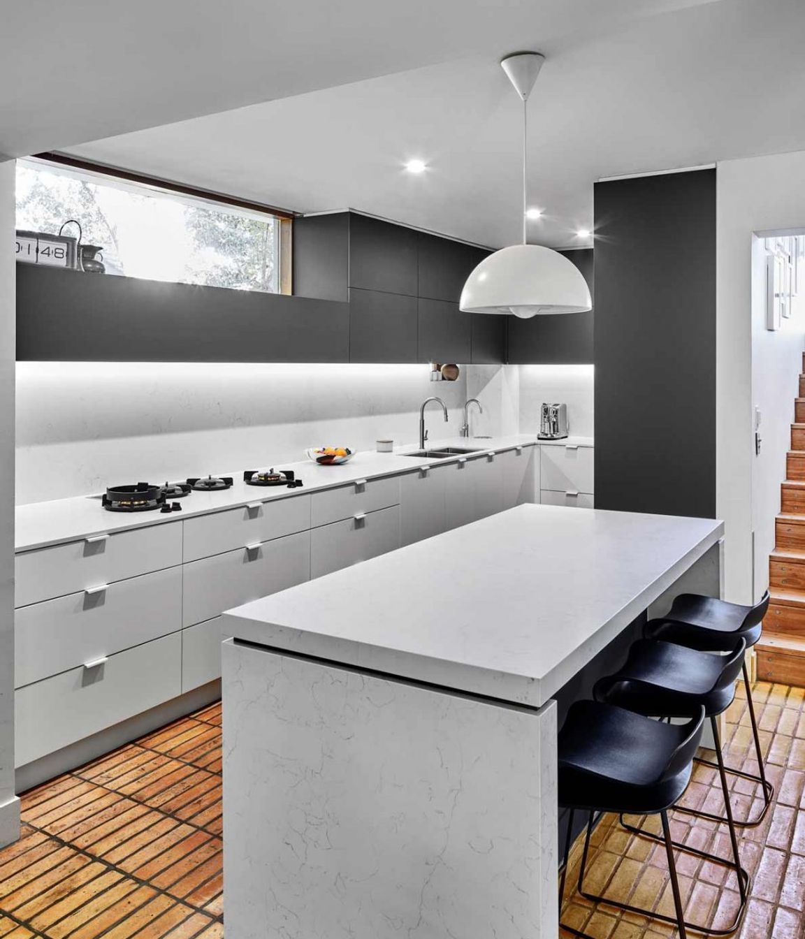 kitchen-design-sydney-modern-black-white-island-bench-premier-kitchens-01-1084x1366.jpg