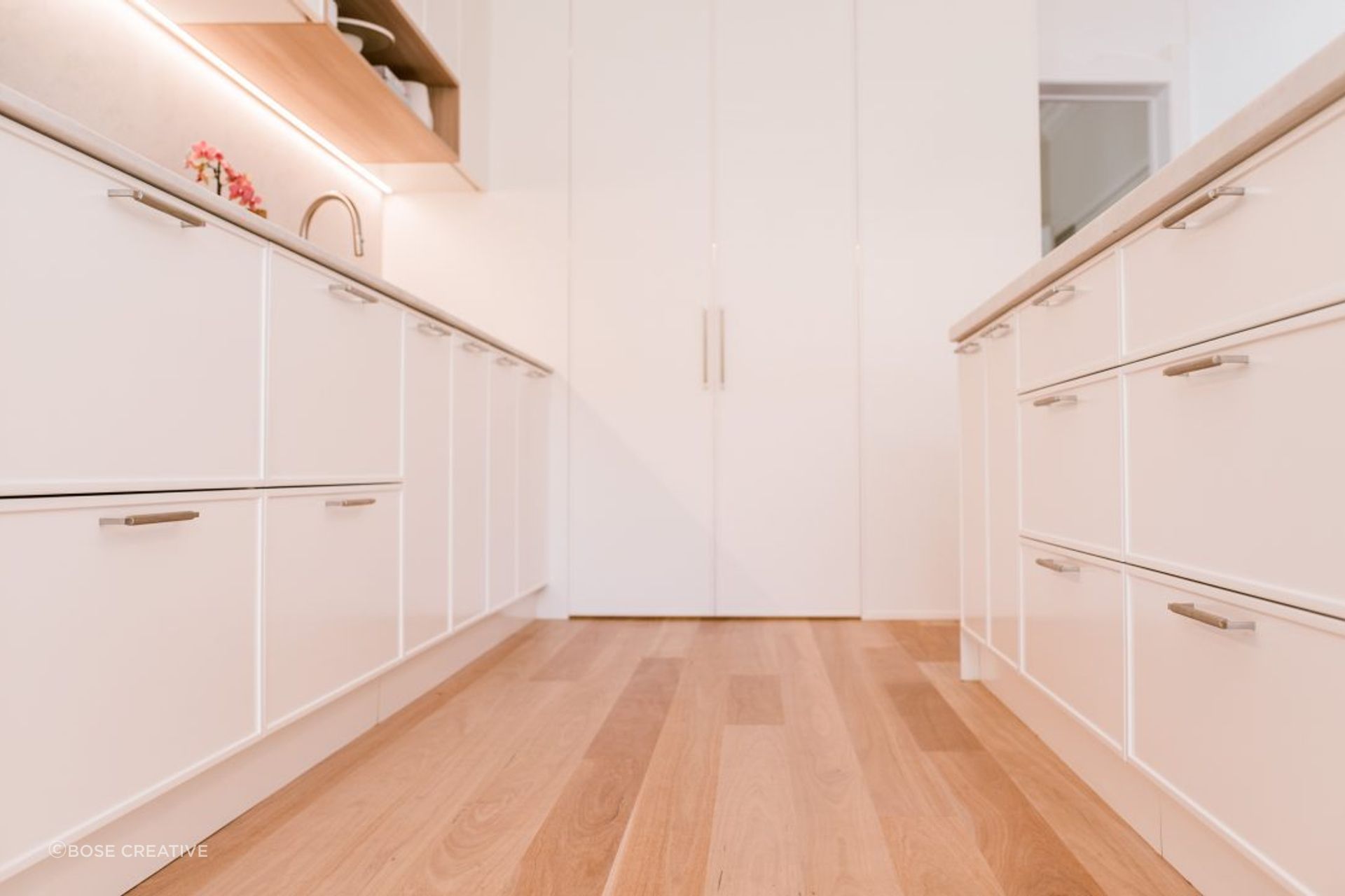 kitchen-design-sydney-premier-kitchens-australia-cabinets-1084x721.jpg