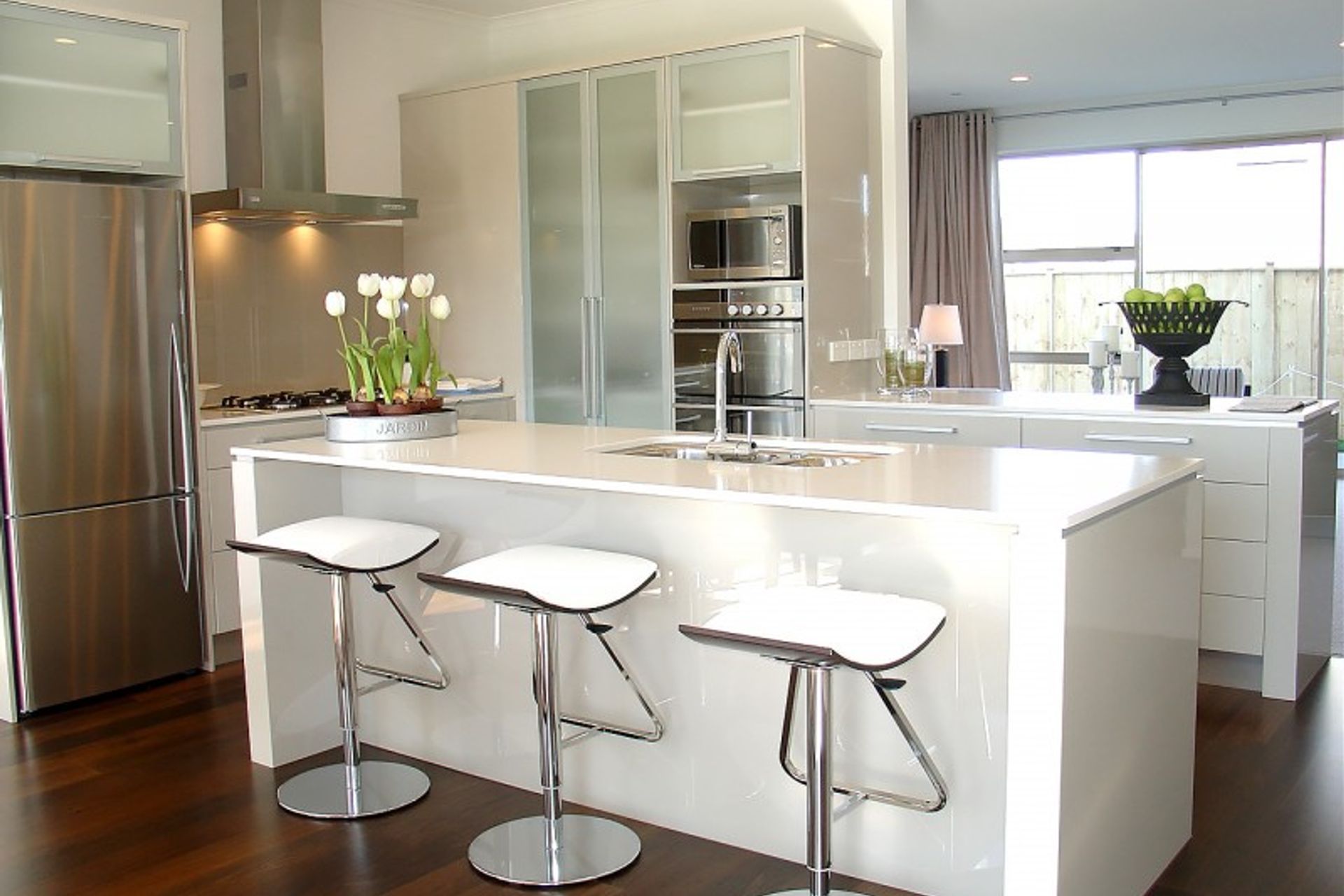Contemporary Kitchens