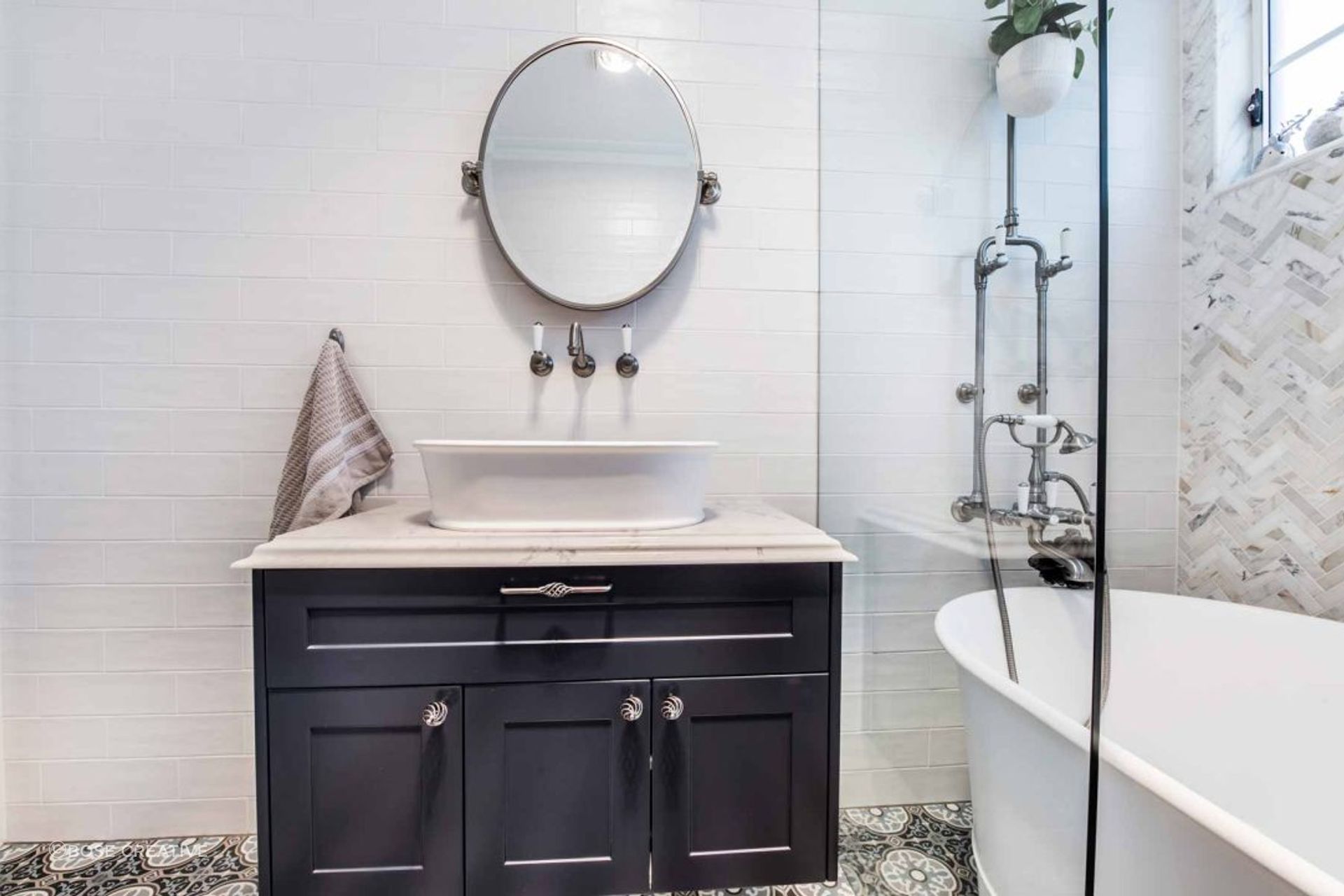 modern-luxury-bathroom-renovation-by-premier-kitchens-sydney-62-1084x721.jpg