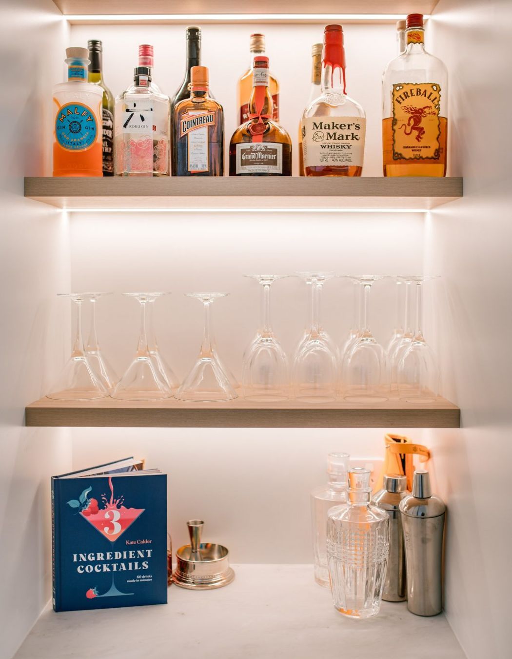 premier-kitchens-australia-liquor-cabinet-design-willoughby-east-1084x1629.jpg