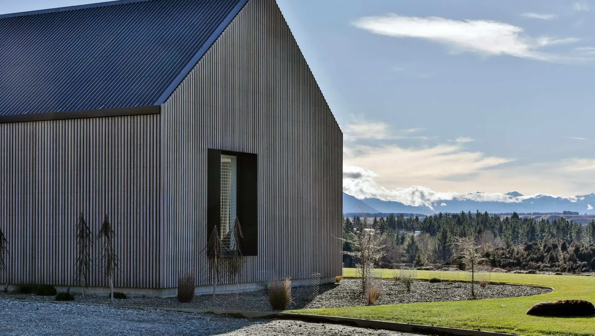 Luggate Farm House banner