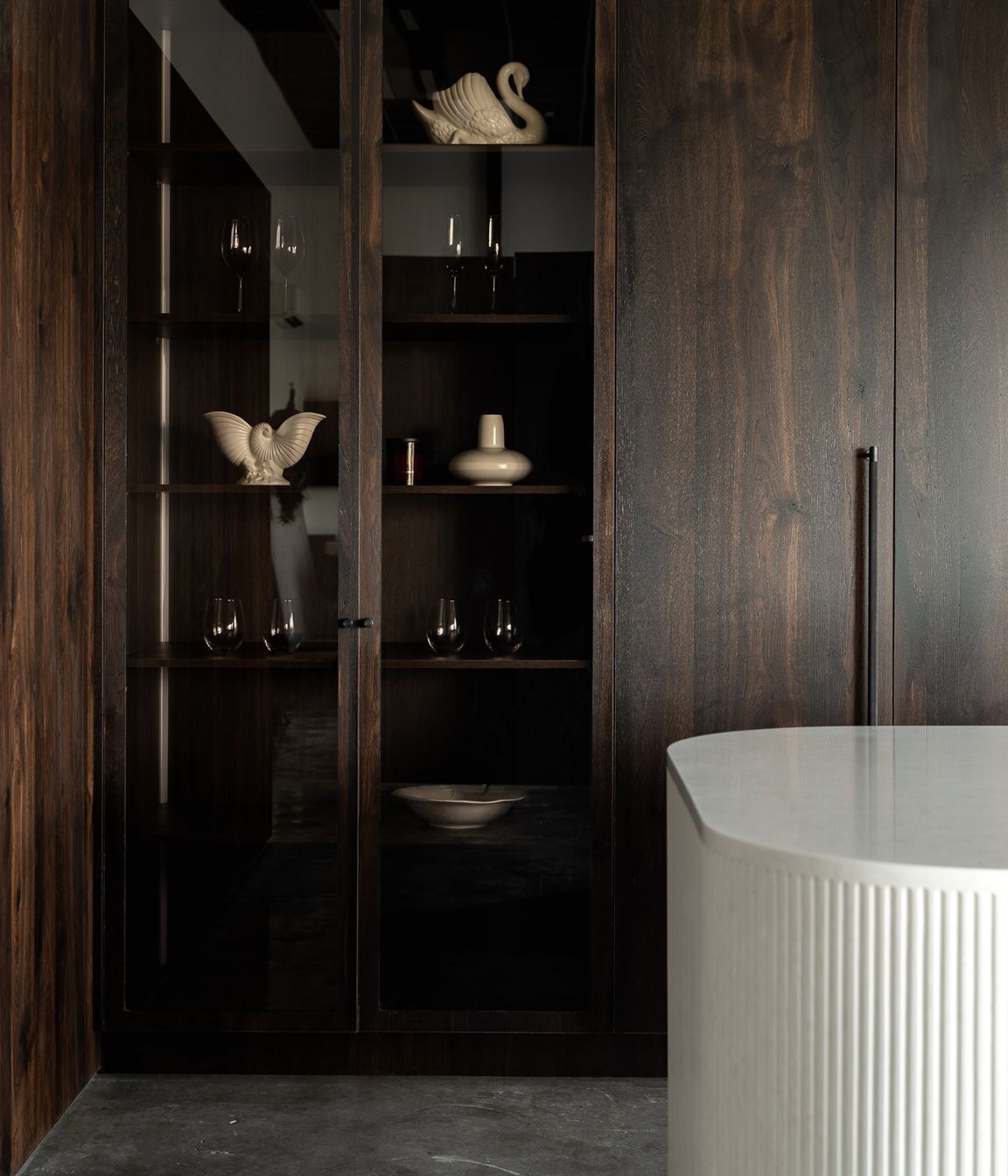 Serene Elegance